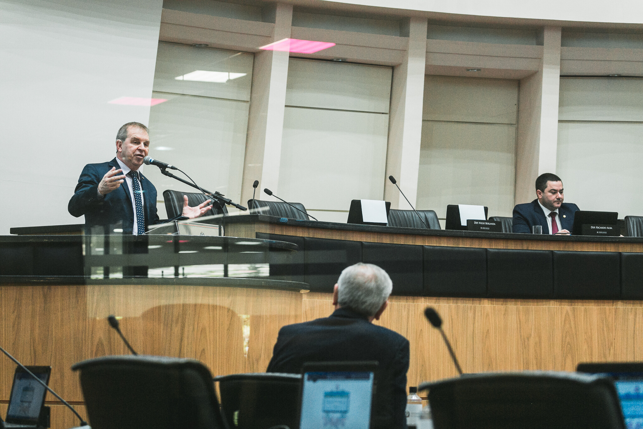 Deputados falam sobre aplicação de recursos de emendas impositivas