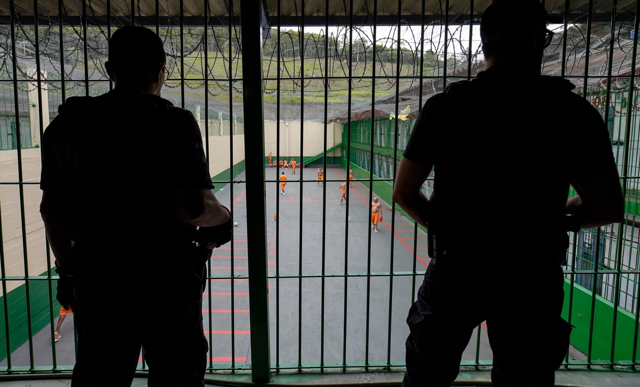 PLC institui o plano de carreira dos policiais penais de Santa Catarina