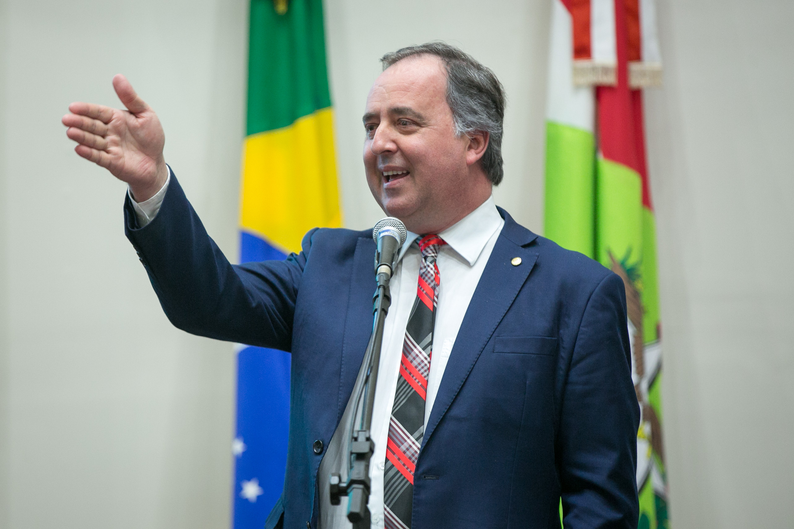 Deputado Kennedy Nunes (PTB)