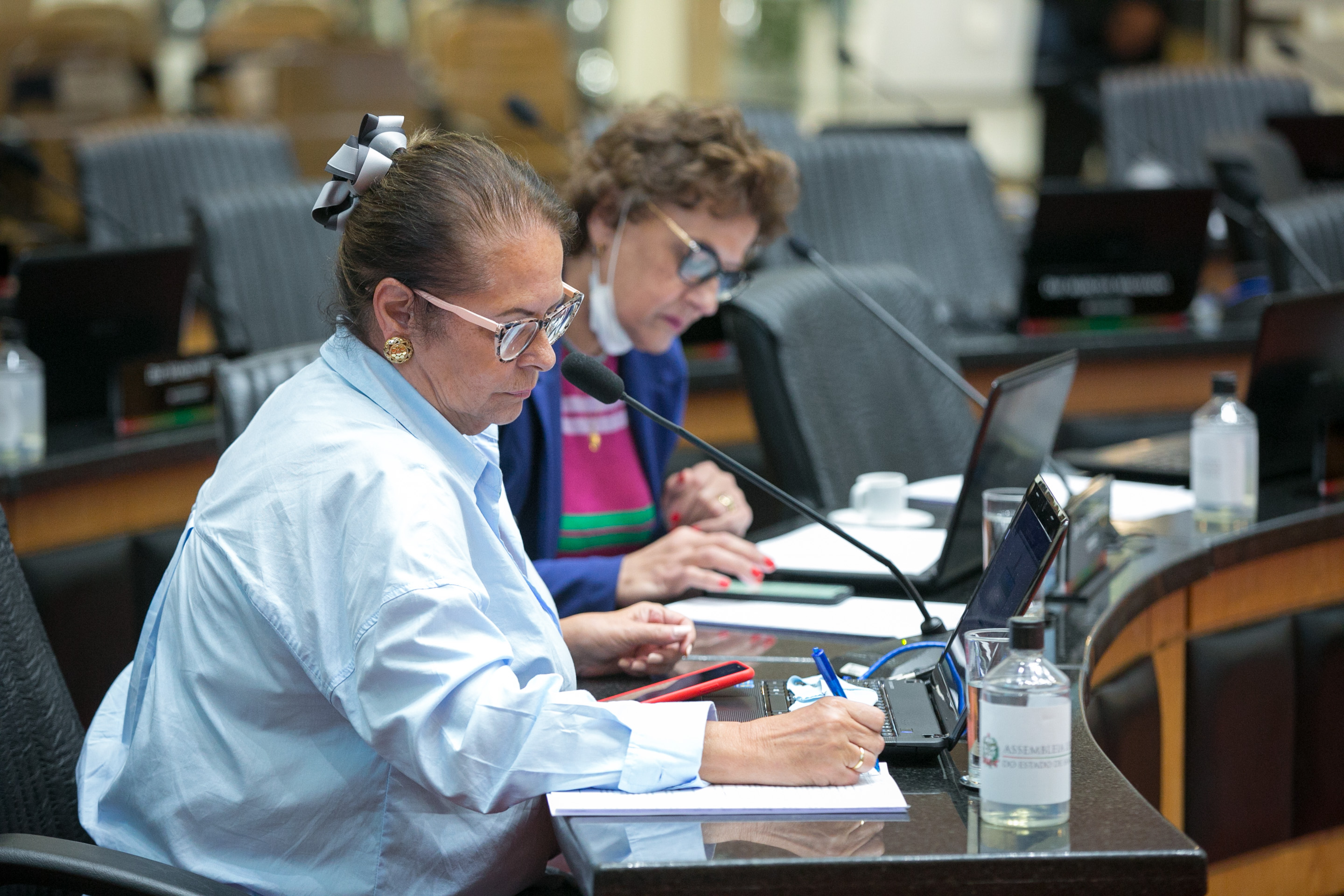Deputada Ada De Luca (MDB) e Deputada Dirce Heiderscheidt (MDB)