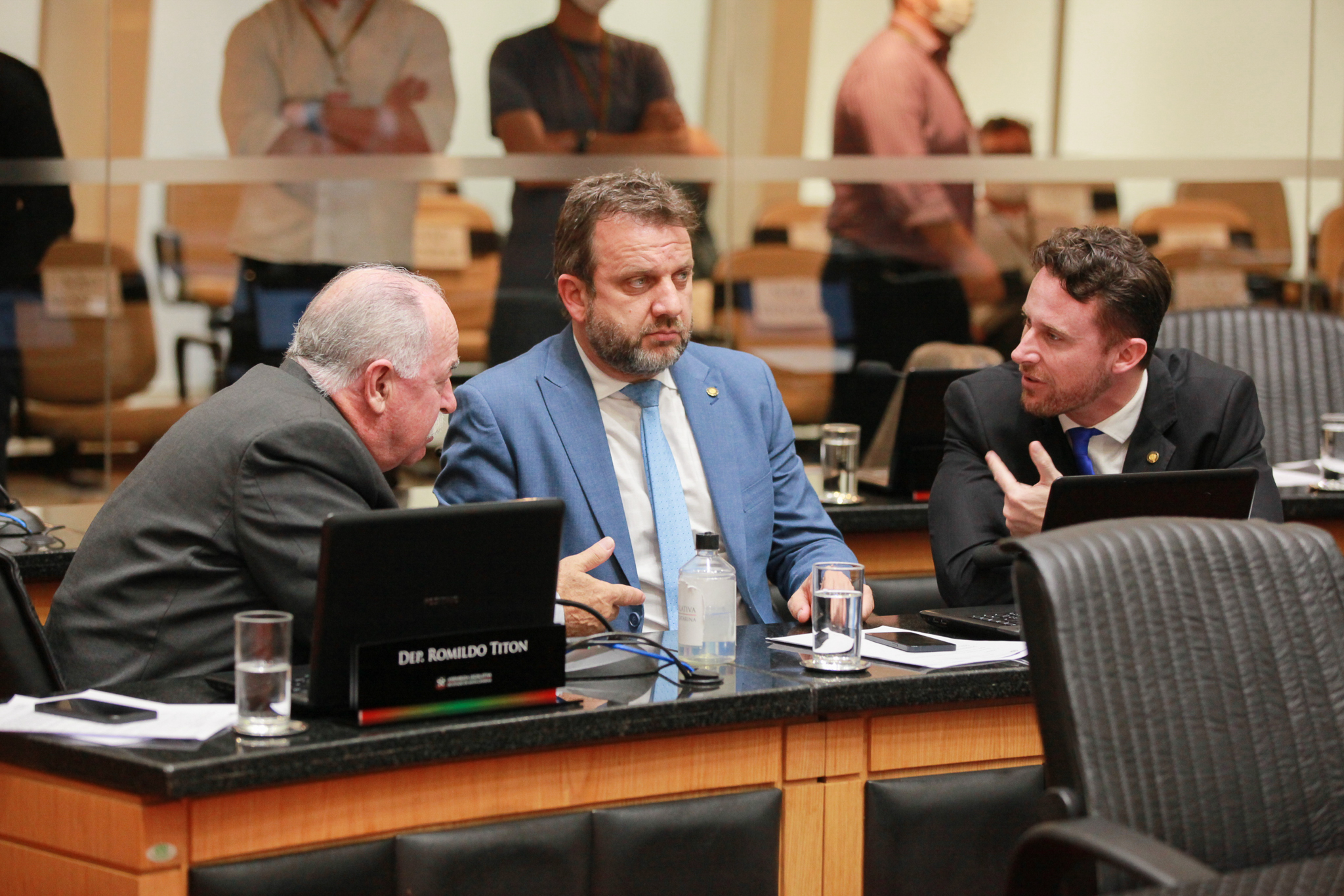 - Deputado Romildo Titon (MDB)
 - Deputado Jerry Comper (MDB)
 - Deputado Fernando Krelling (MDB)