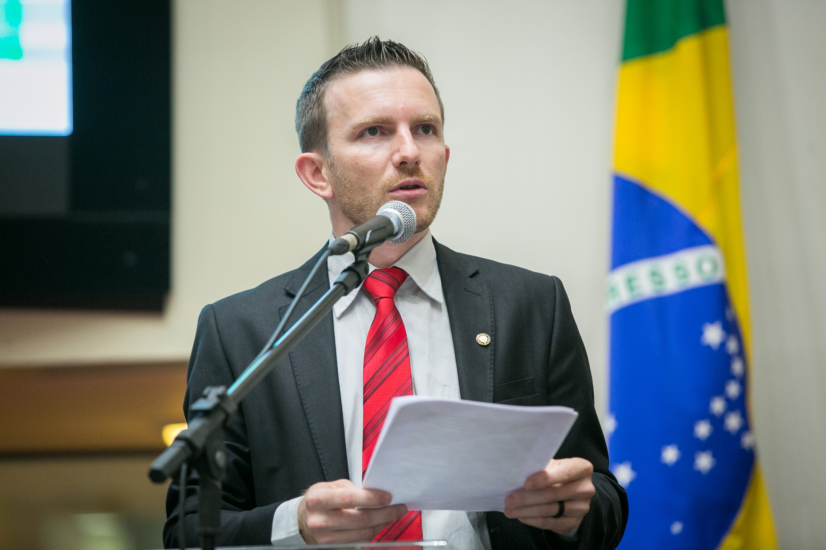Deputado Adrianinho (PT)