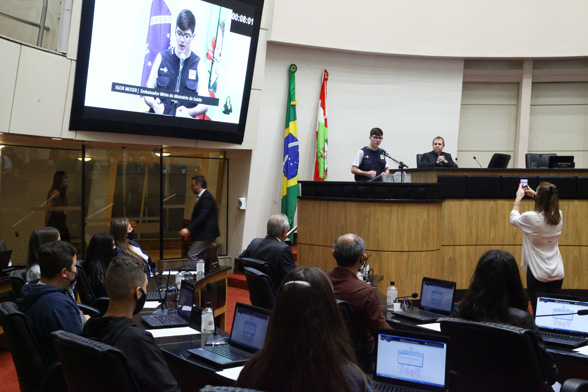 Manifestação do Embaixador Mirim do Ministério da Saúde - Igor Moser