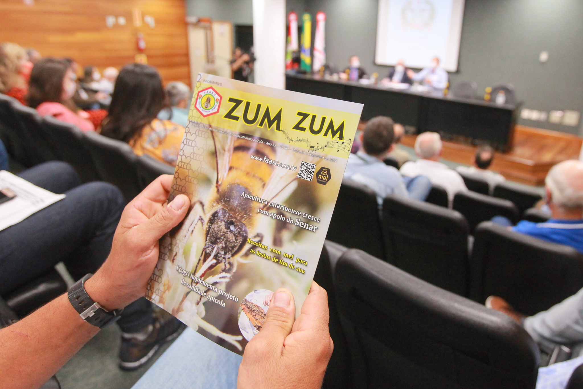 Frente Parlamentar da Apicultura e Meliponicultura