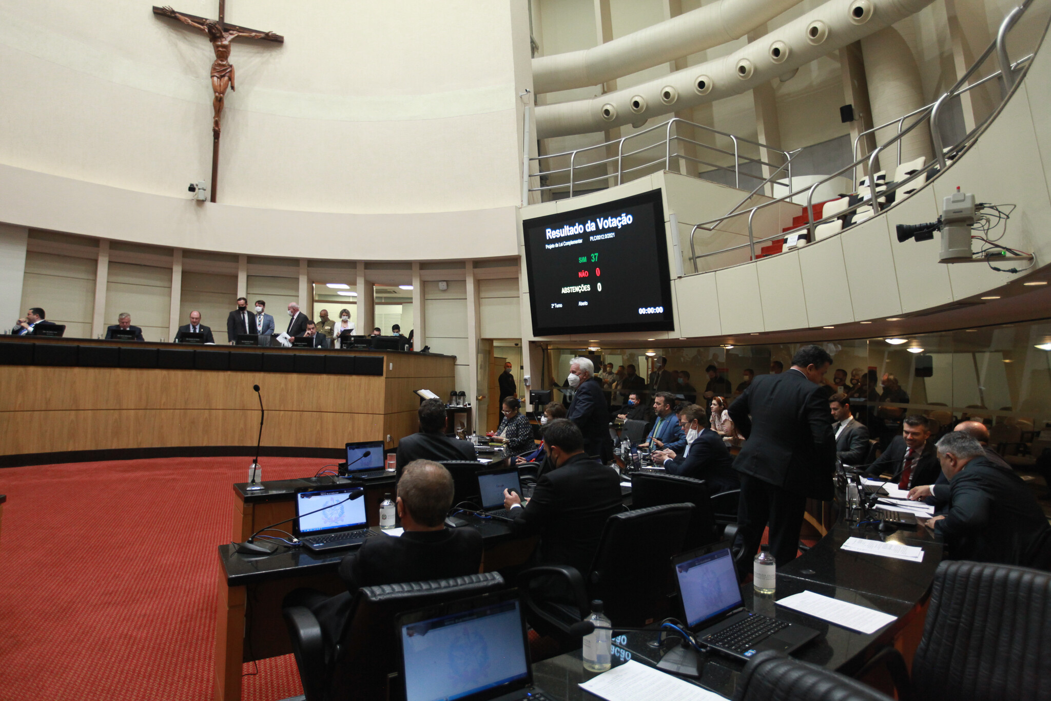 Por unanimidade, reajuste salarial para a Segurança Pública é aprovado