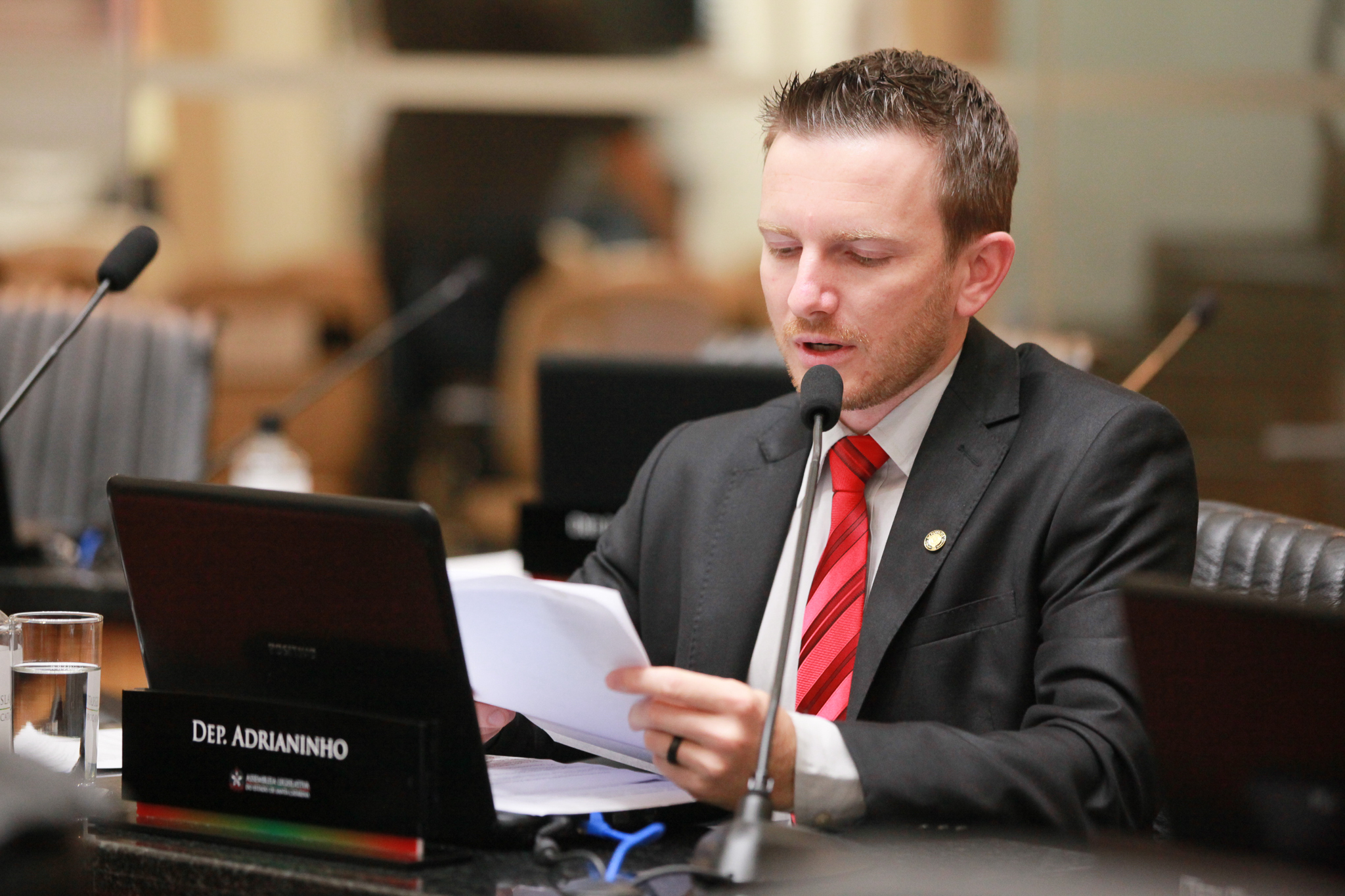- Deputado Adrianinho (PT)