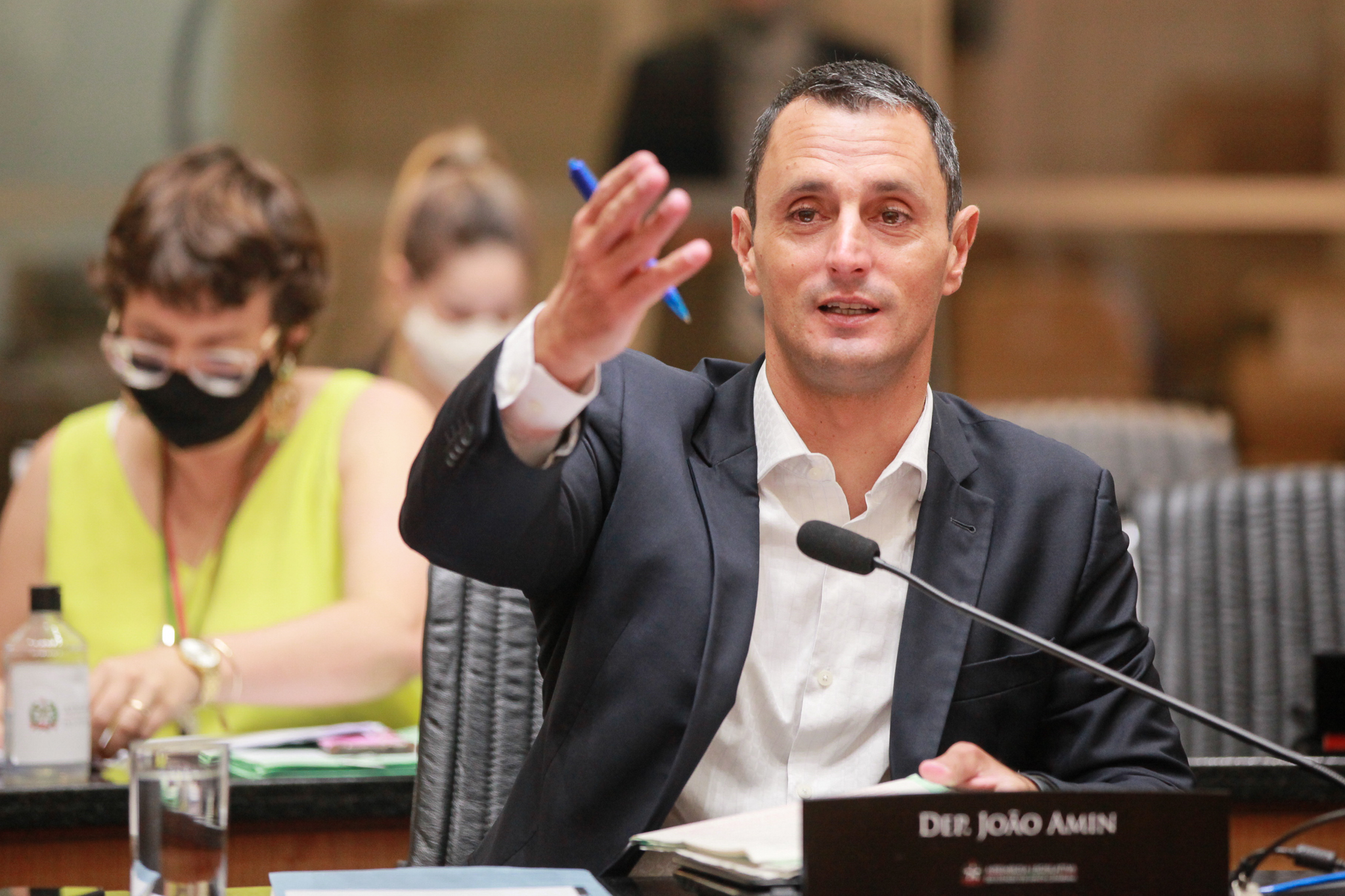 - Deputado João Amin (PP)