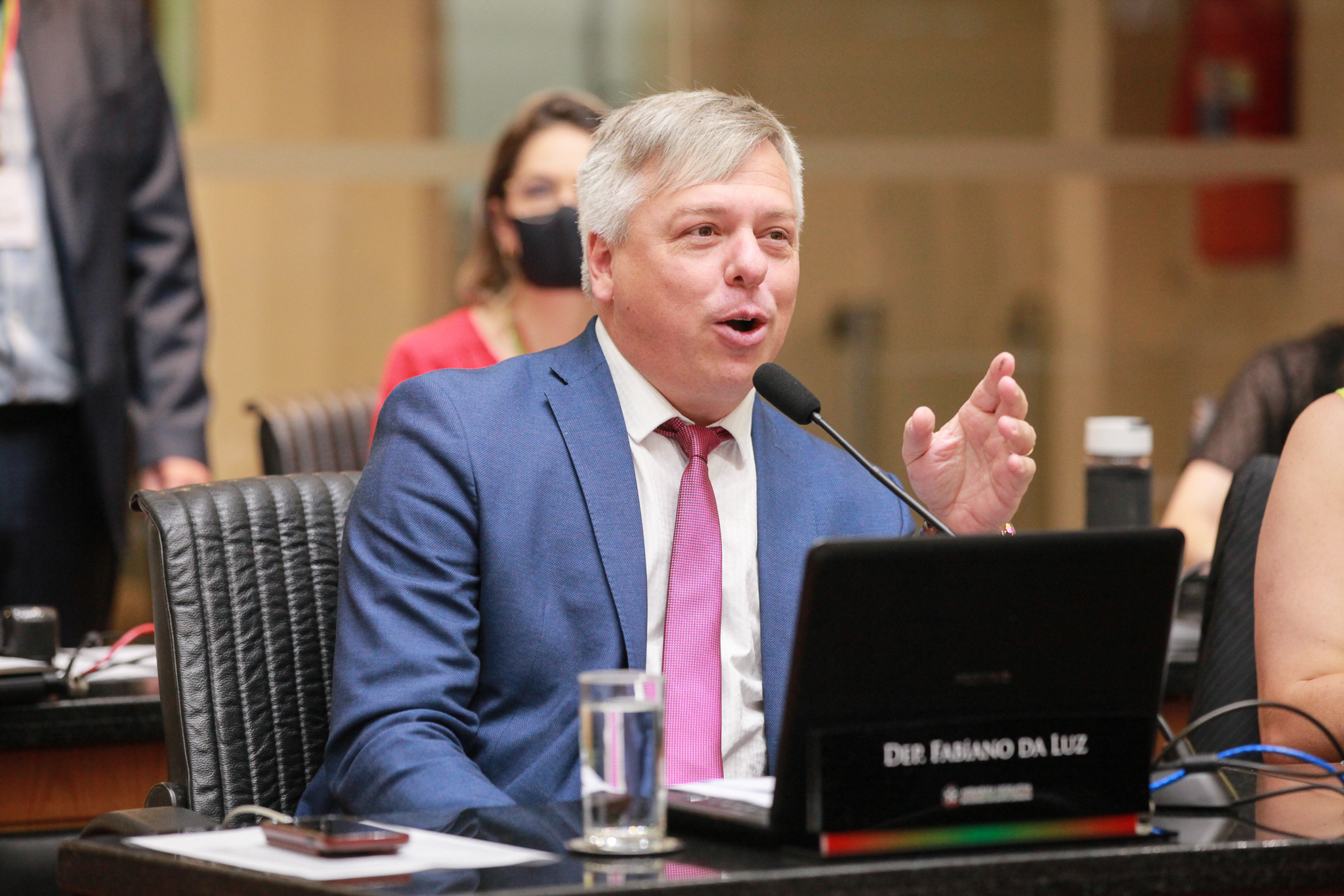- Deputado Fabiano da Luz (PT)