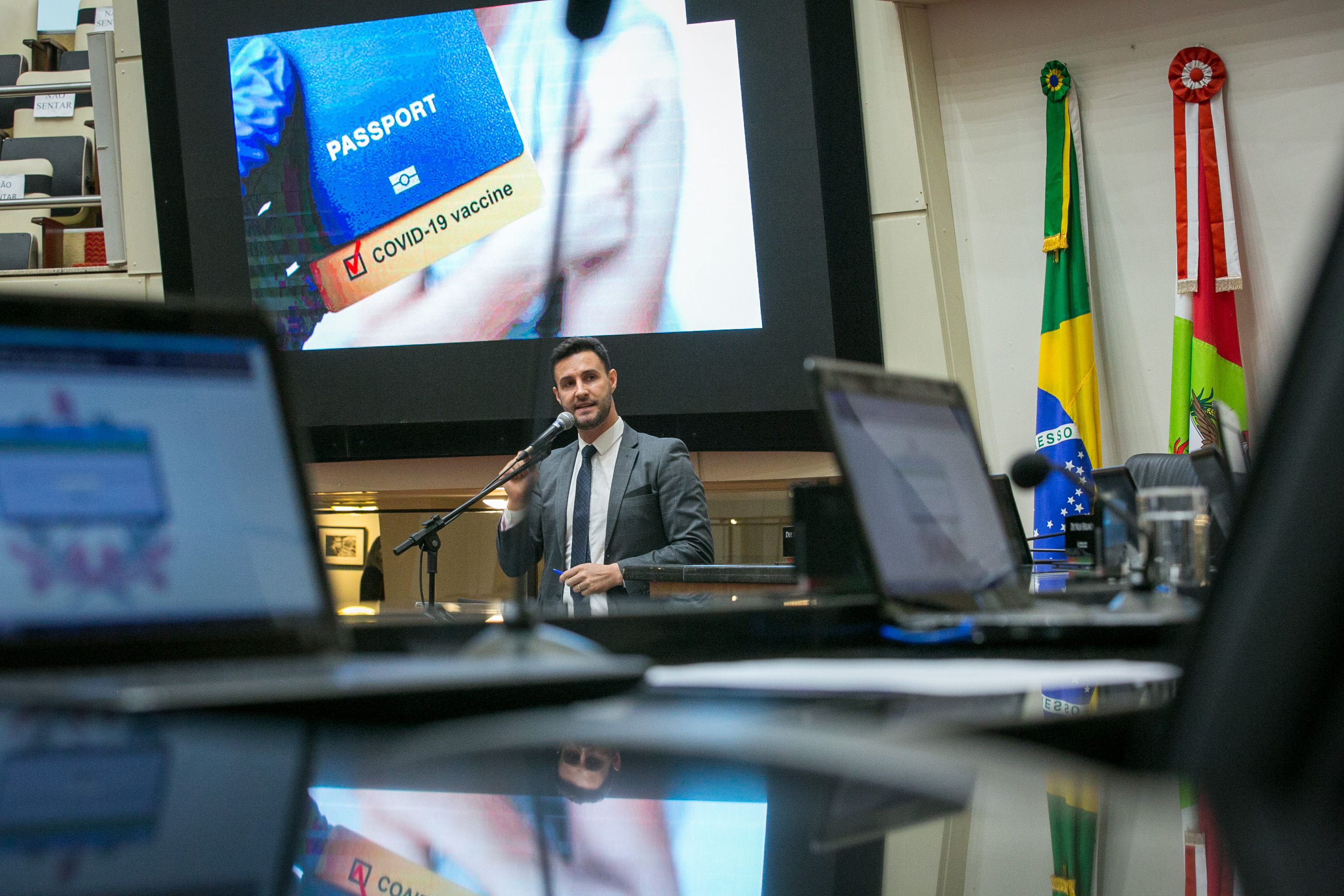 Deputado Felipe Estevão (PSL)