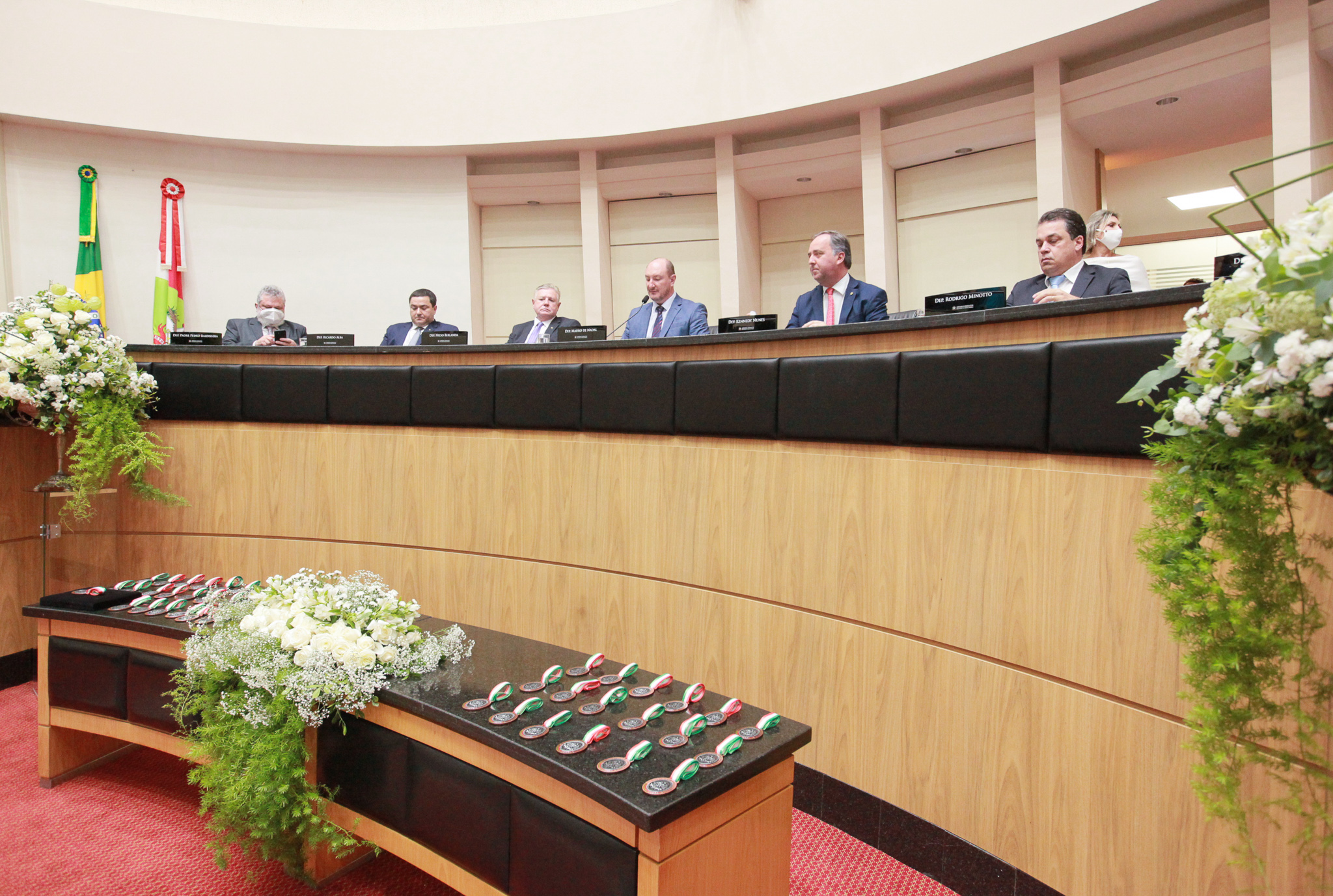 Sessão Solene de Outorga da Comenda do Legislativa Catarinense