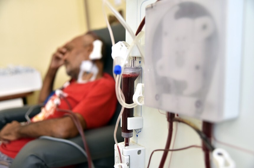 Executivo sanciona norma sobre doentes renais crônicos e mais seis leis