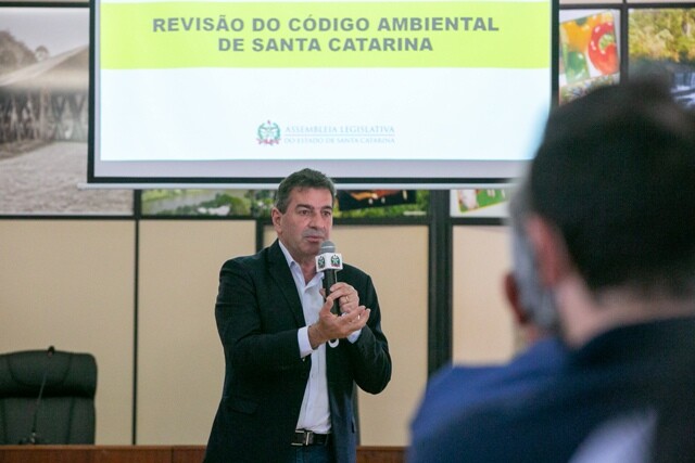 Rio do Sul e Içara sediam audiências sobre a revisão do Código Ambiental