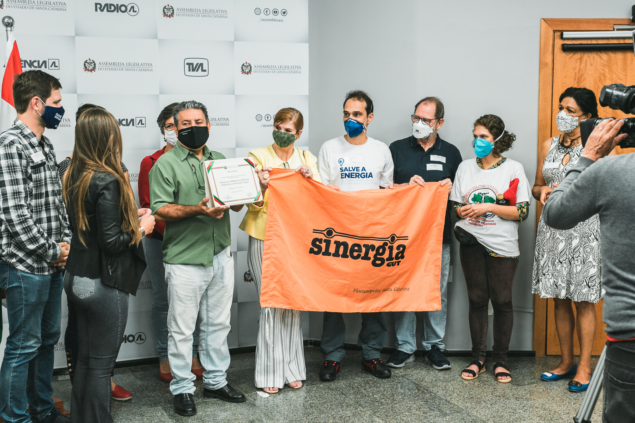 Deputada Paulinha e dirigentes do Sinergia