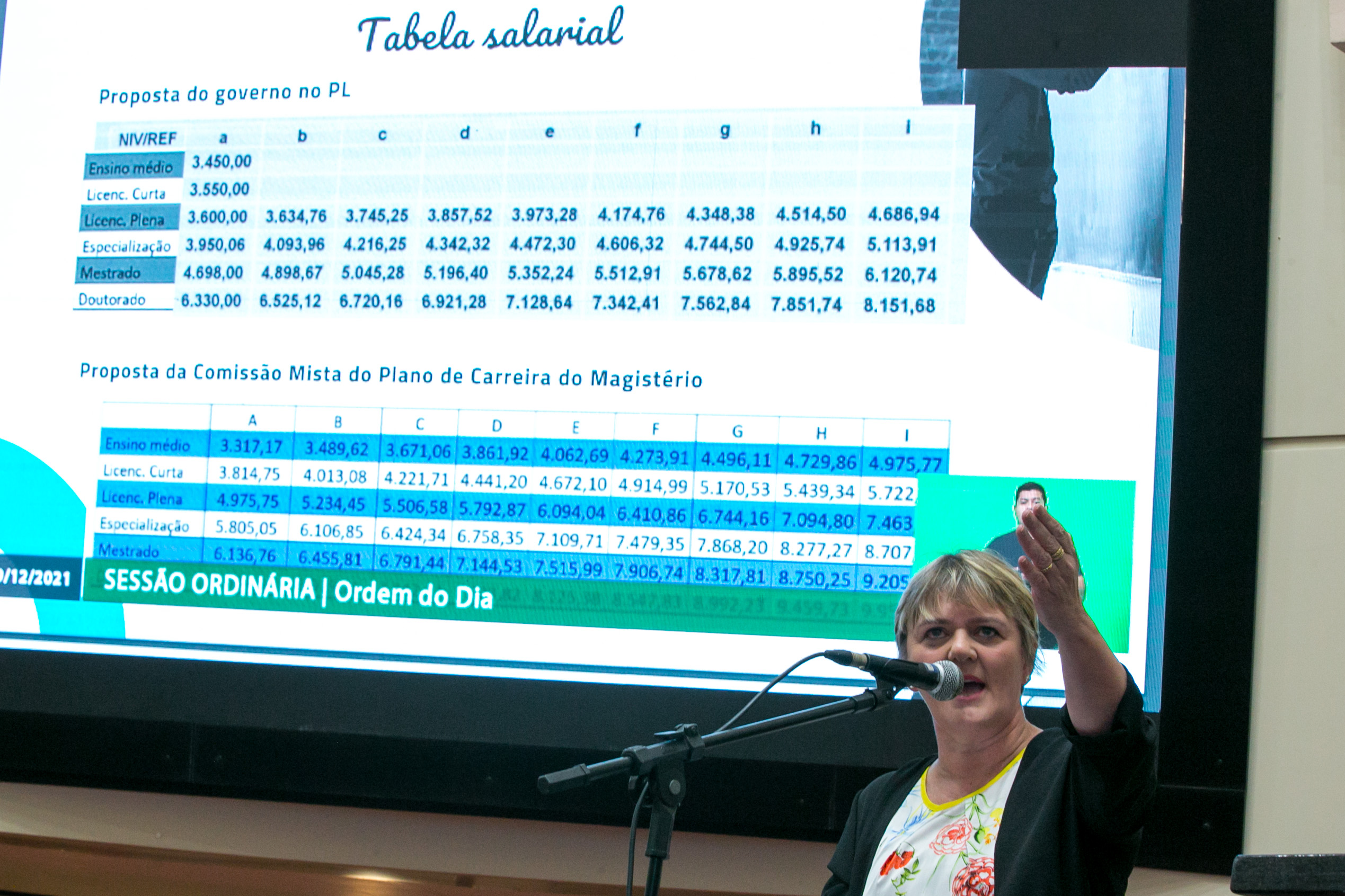 Deputada Luciane Carminatti (PT)