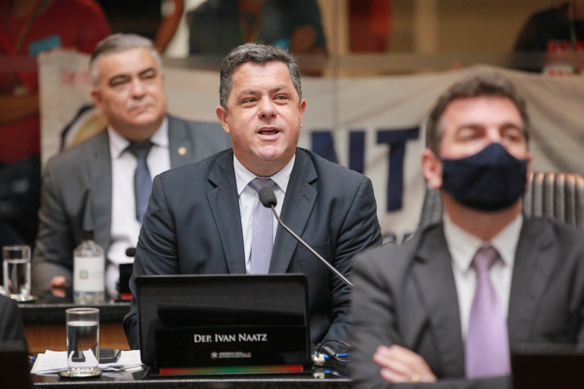 - Deputado Ivan Natz (PL)
