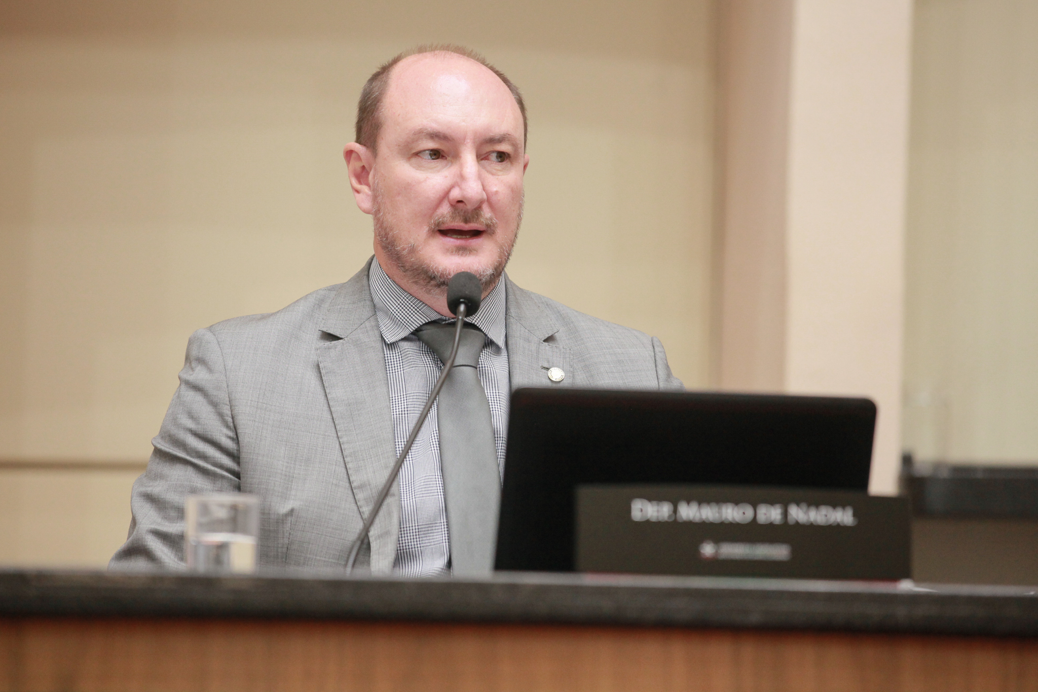 - Deputado Mauro de Nadal (MDB)