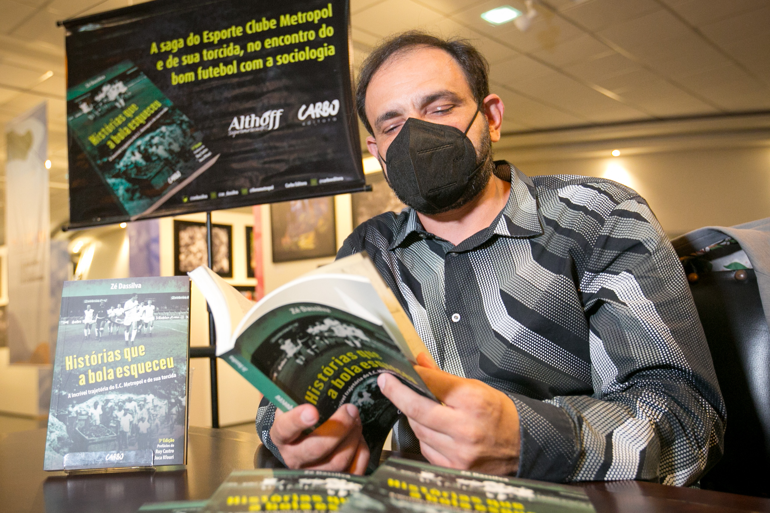 Chargista e escritor Zé Dassilva