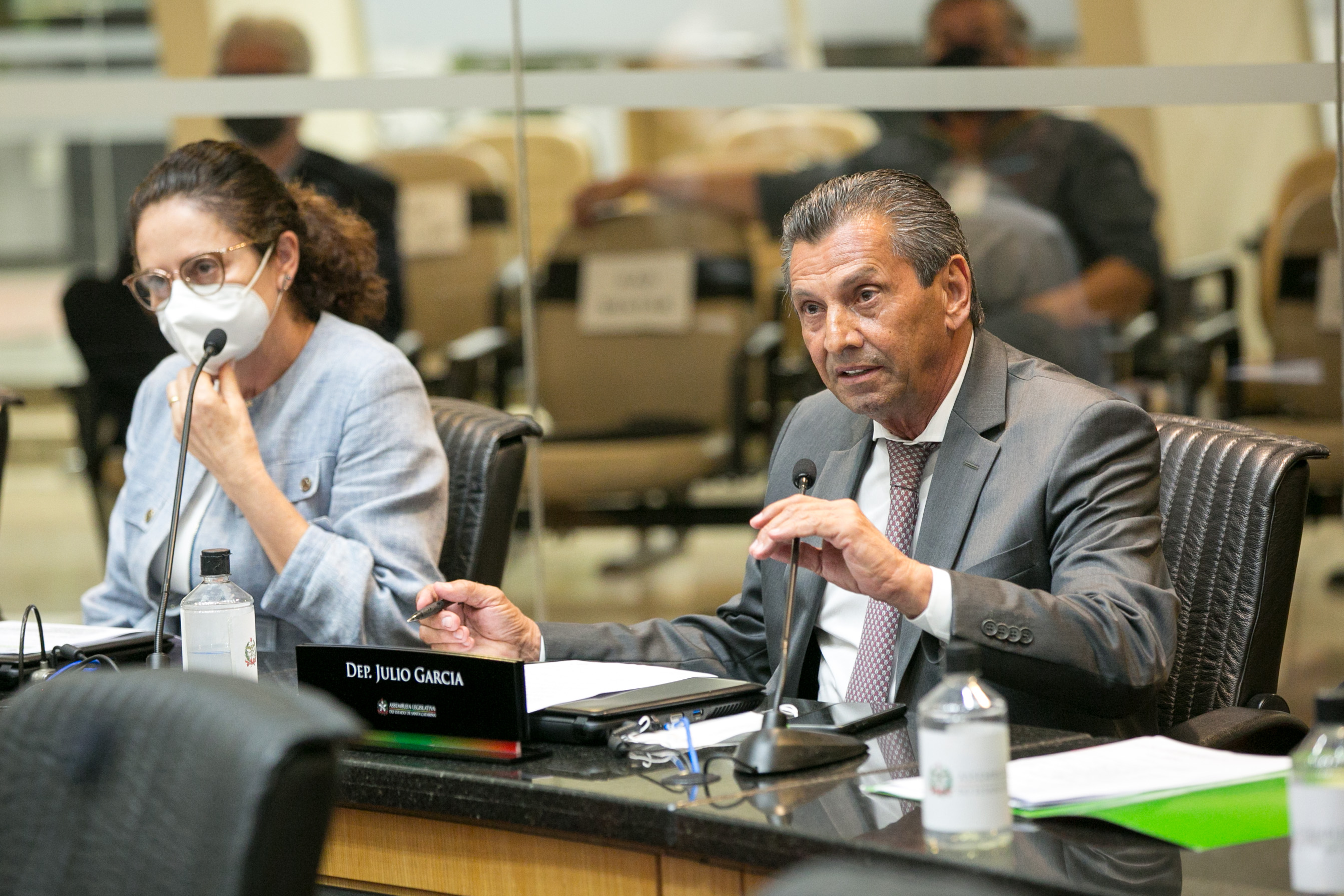 Deputada Marlene Fengler (PSD) e Deputado Julio Garcia (PSD)