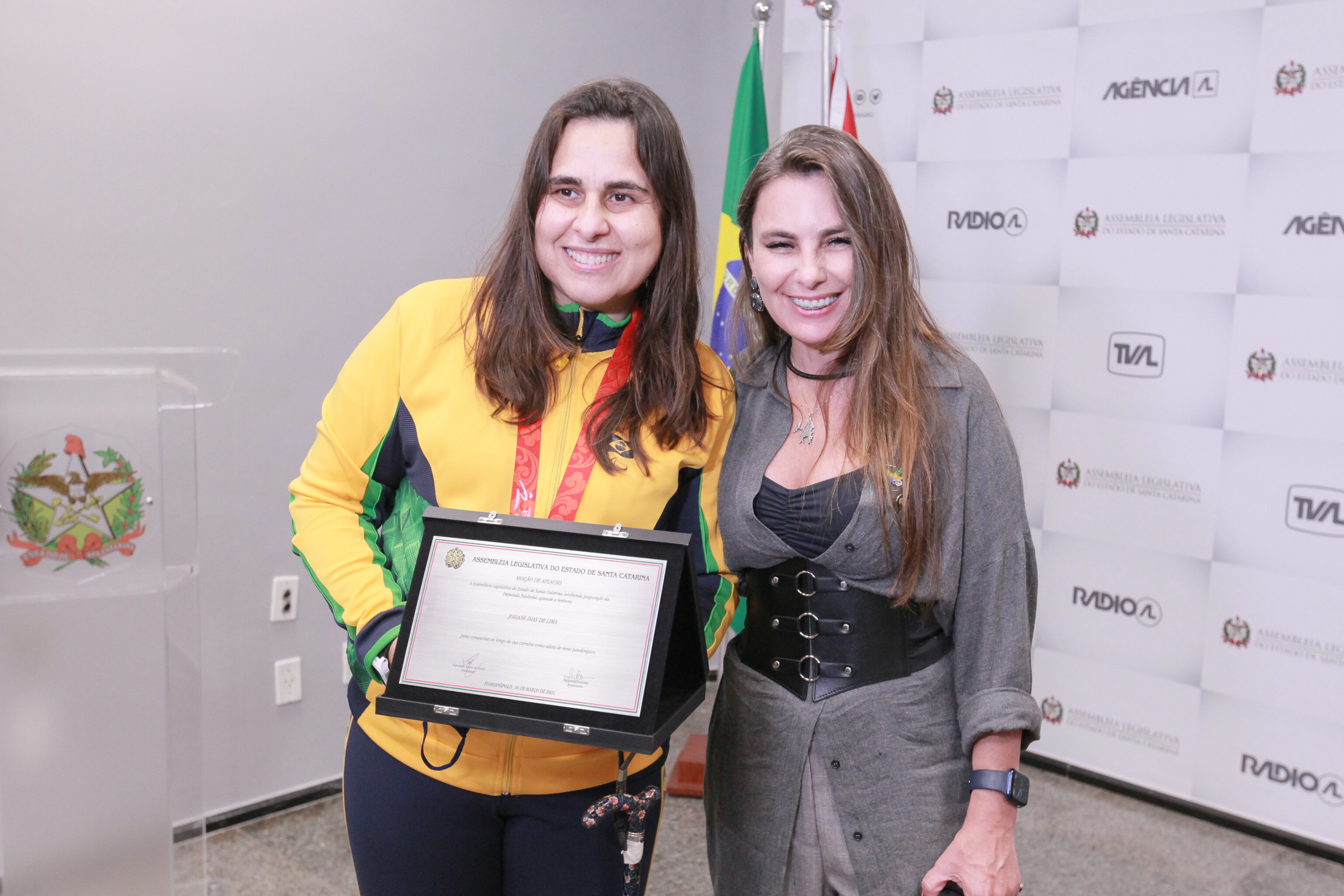 Deputada Paulinha e Josiane Dias de Lima