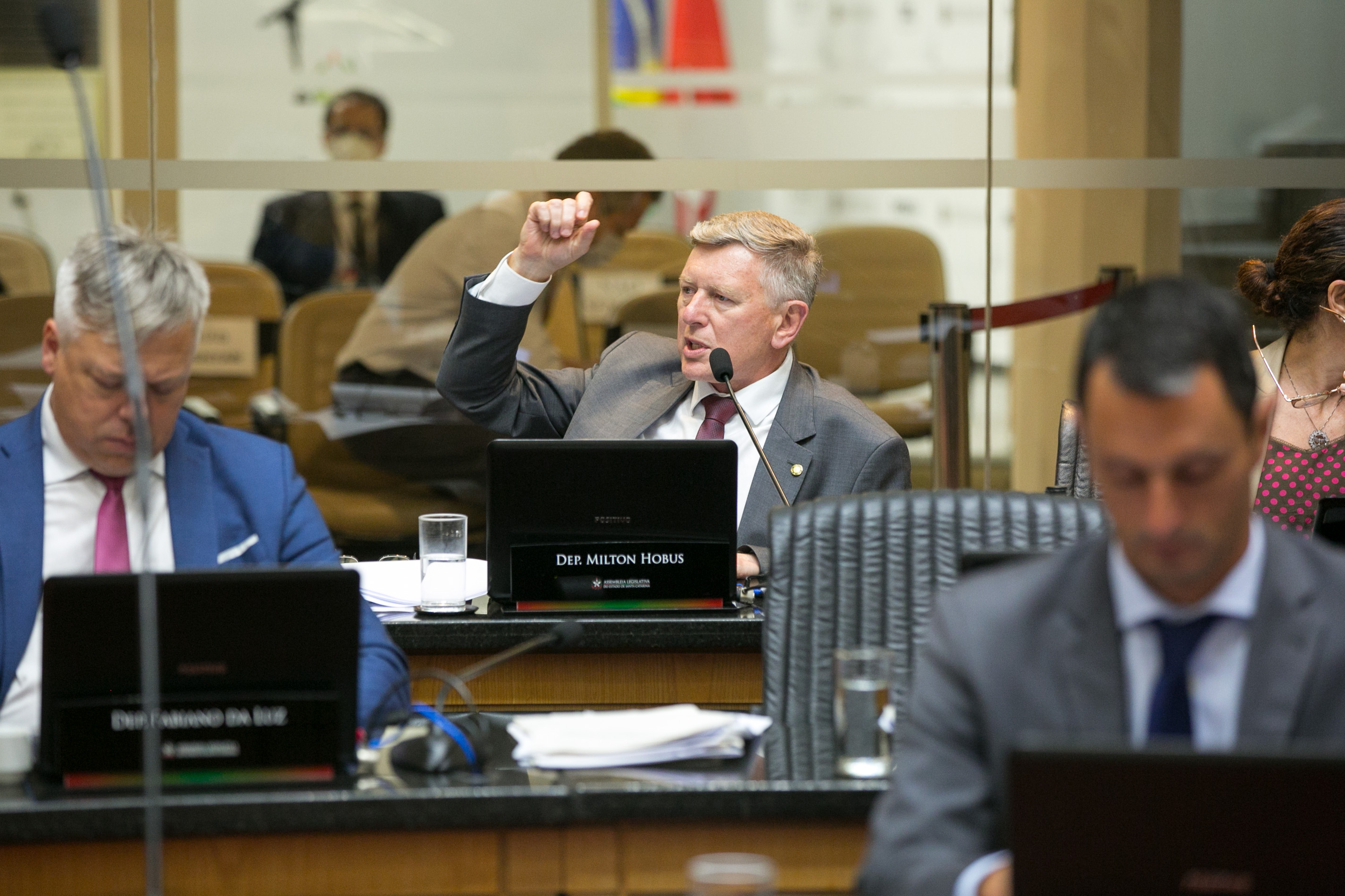 Deputado Milton Hobus (PSD)
