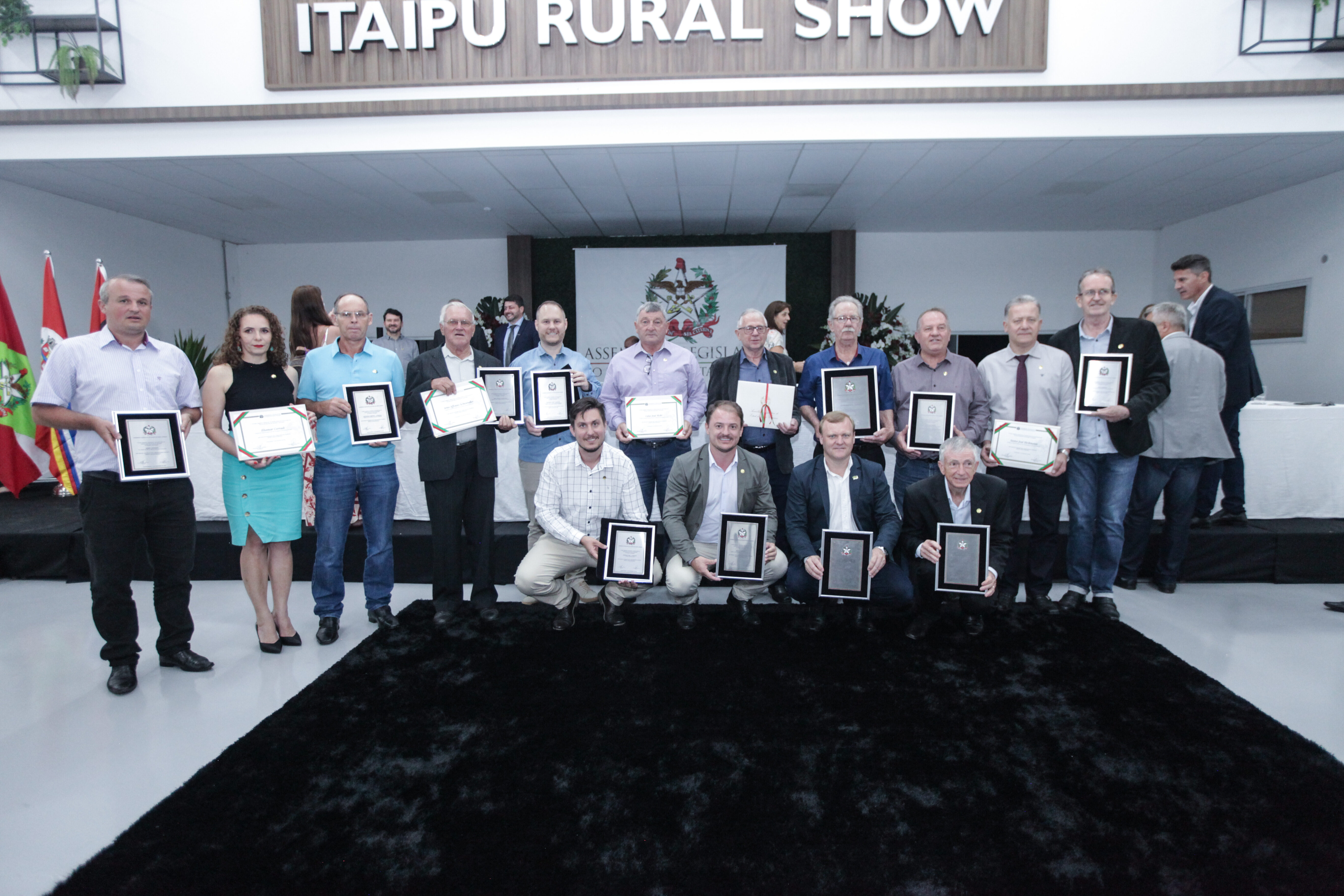 Alesc celebra os 60 anos de Pinhalzinho, Saudades e Modelo