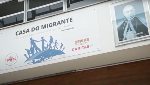 A casa que recebe famílias de venezuelanos