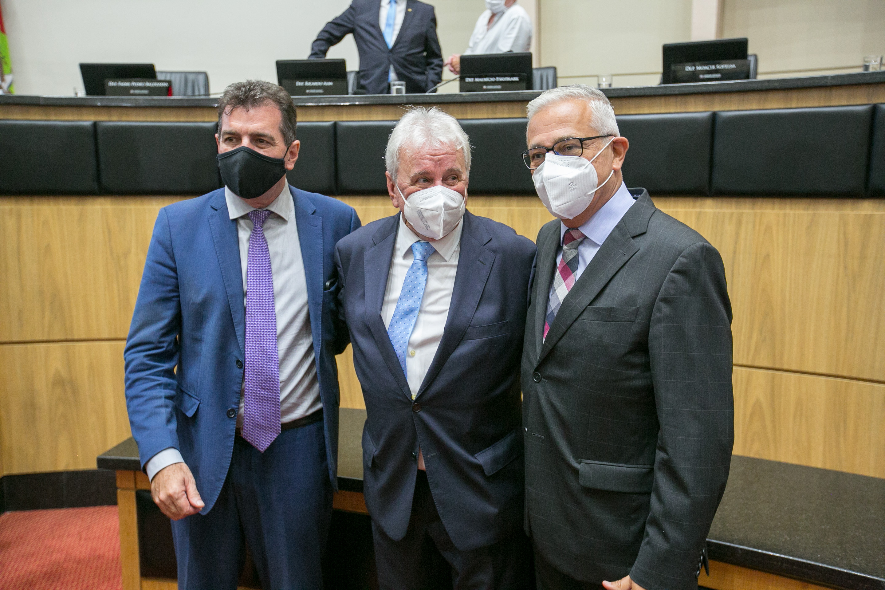 Deputado Valdir Cobalchini (MDB), Deputado Moacir Sopelsa (MDB) e ex-governador Paulo Afonso Vieira