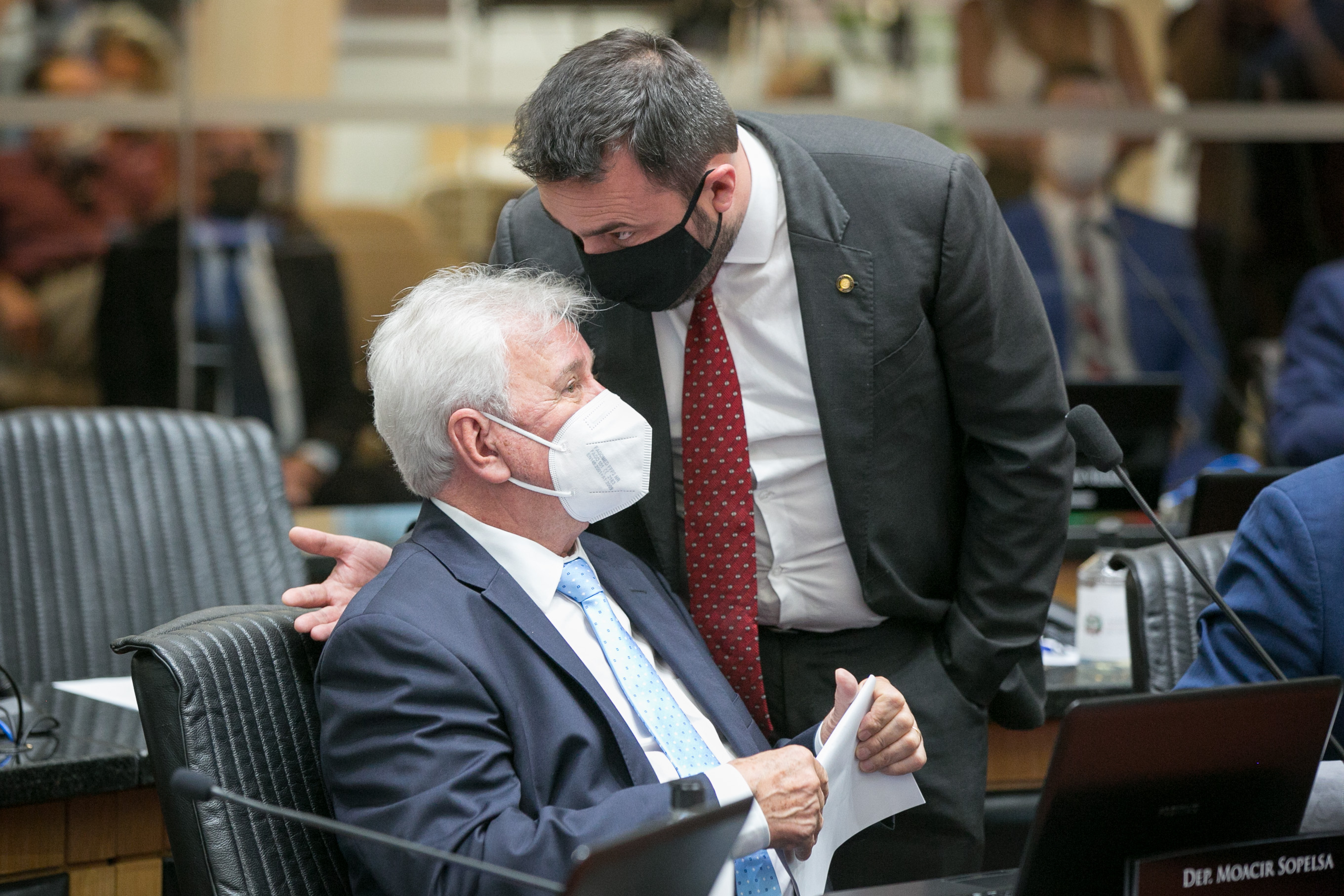 Deputado Moacir Sopelsa (MDB) e Deputado Marcius Machado (PL)