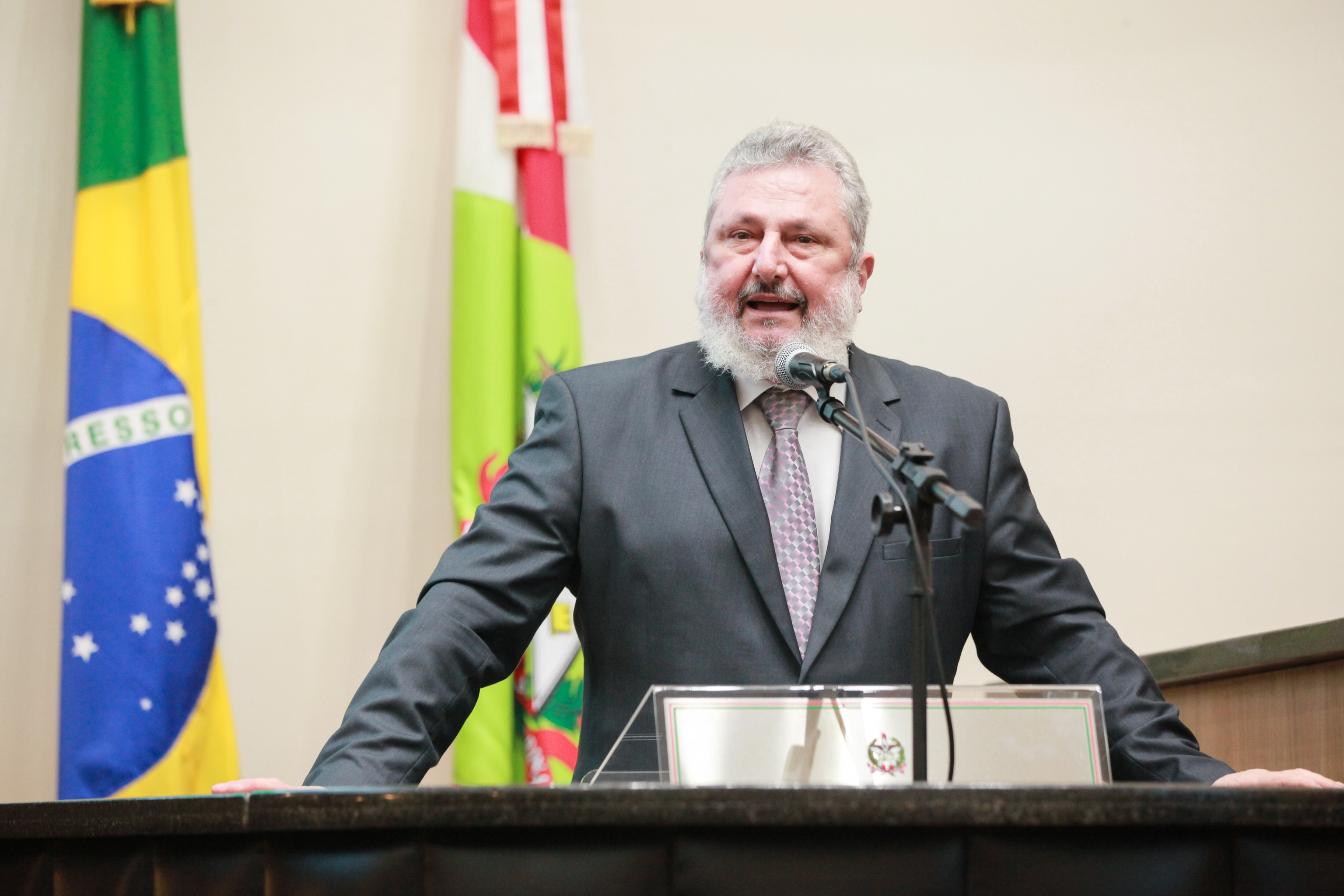 - Deputado Padre Pedro Baldisera (PT)