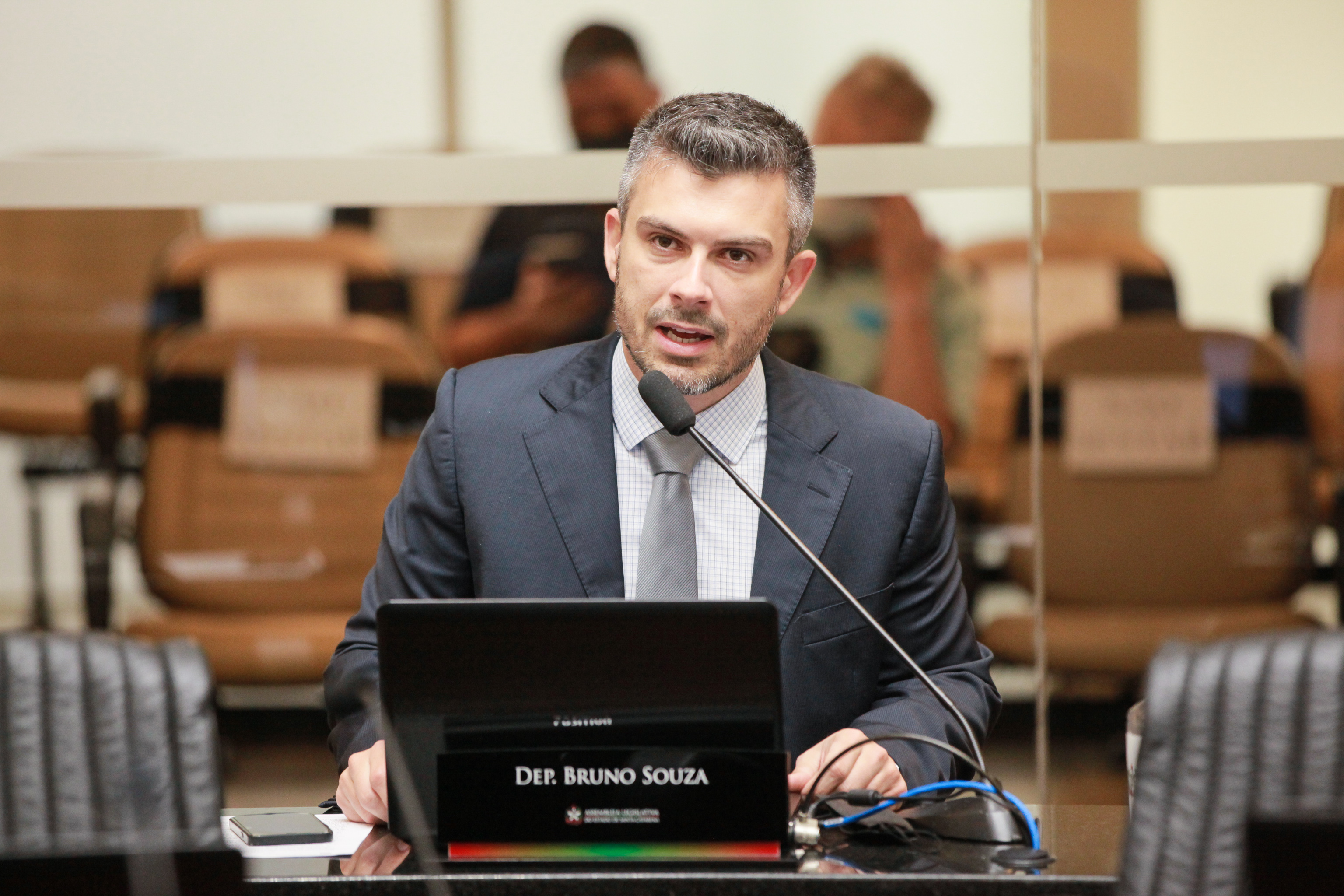 - Deputado Bruno Souza (NOVO)