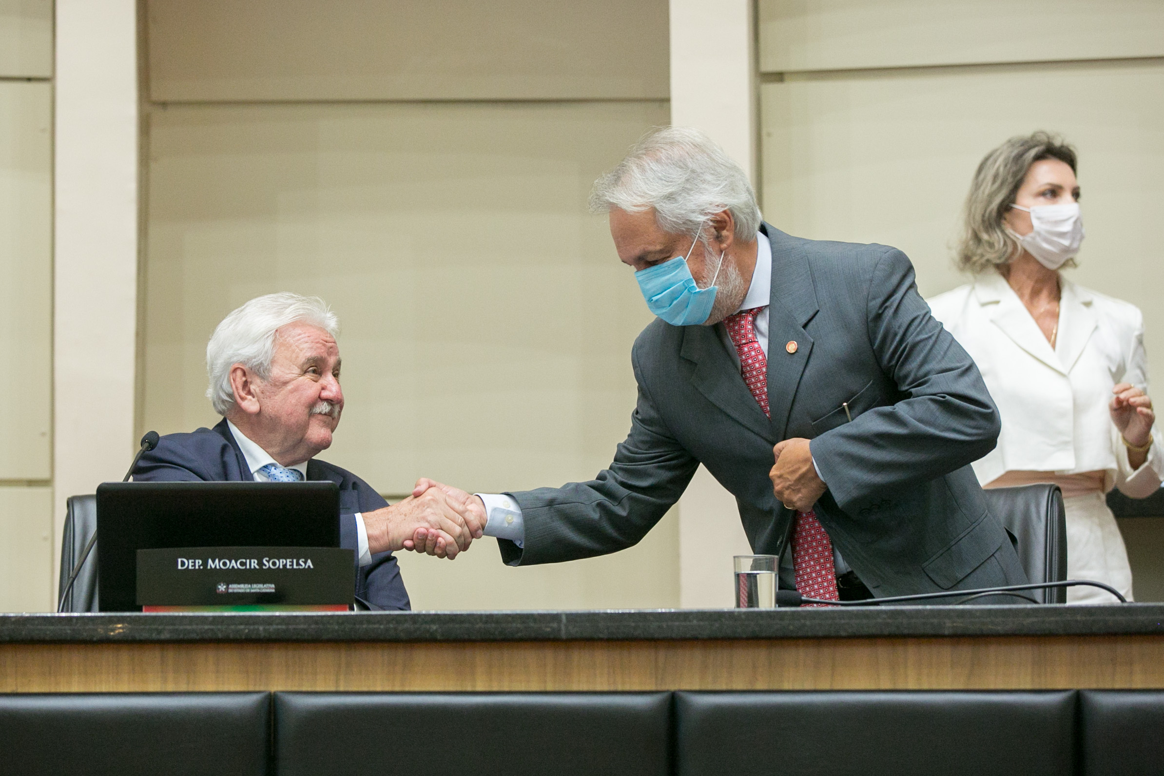 Deputado Moacir Sopelsa (MDB) e presidente do Tribunal de Justiça João Henrique Blasi