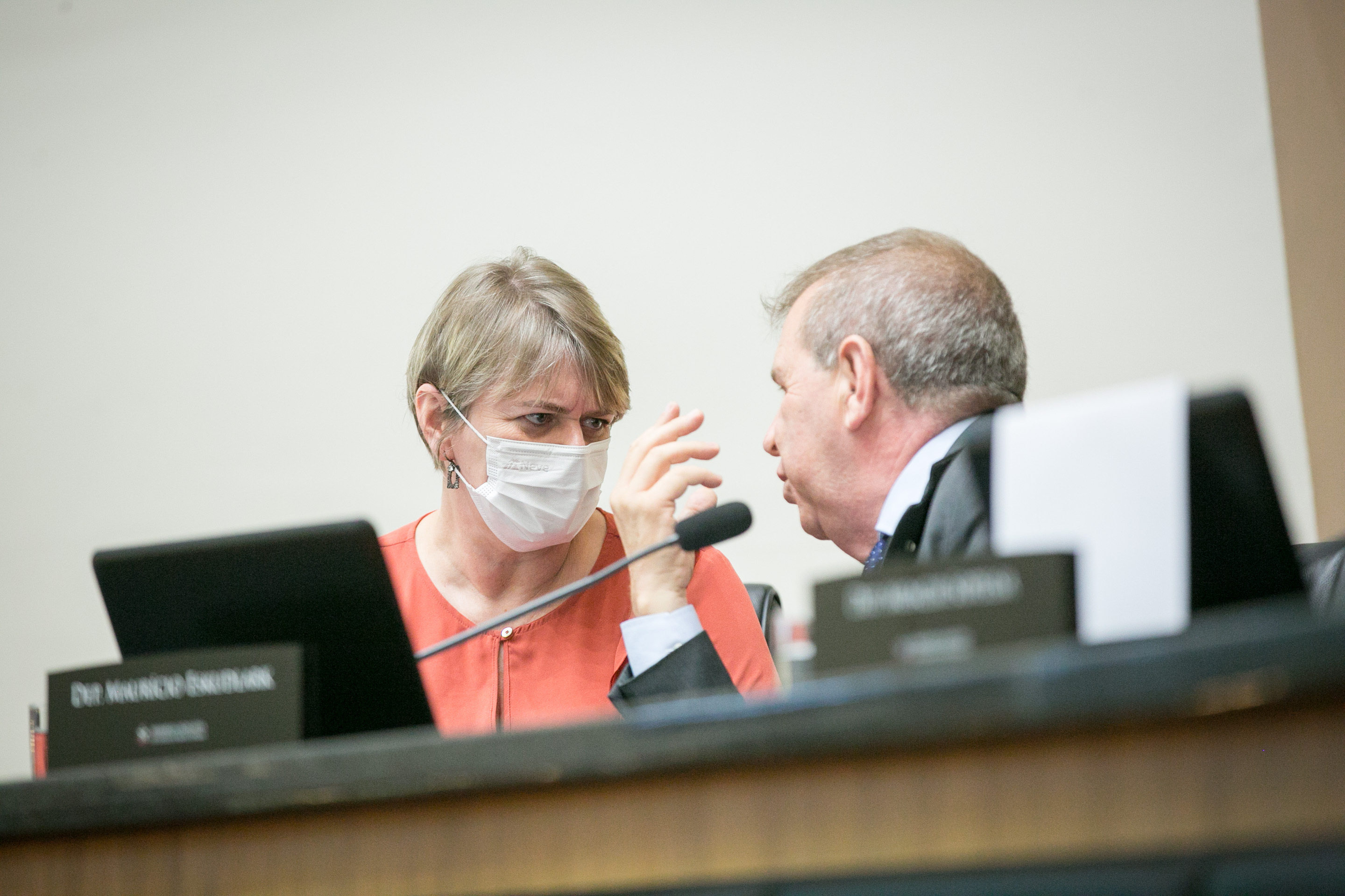 Deputada Luciane Carminatti (PT) e Deputado Maurício Eskudlark (PL)