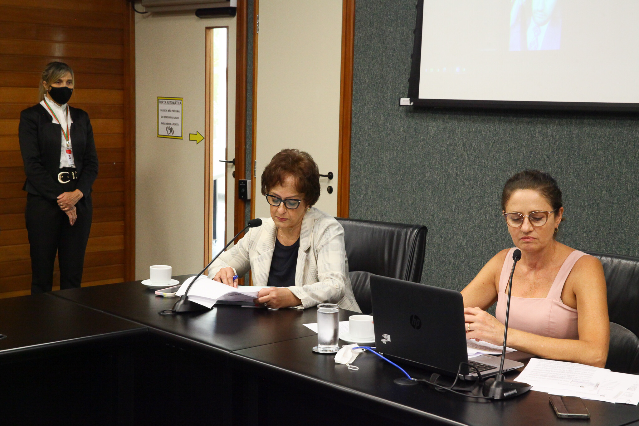 Projeto que prevê contratação de psicólogos para rede pública vai a plenário