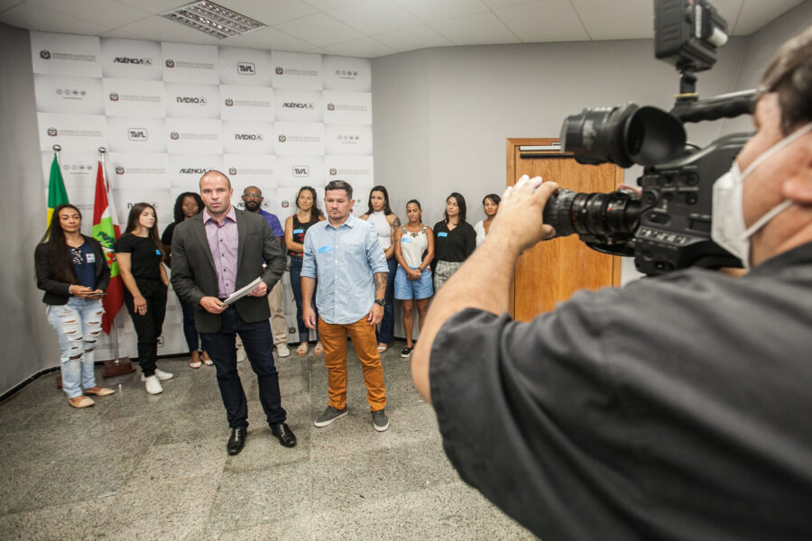 Moção de Aplausos: Deputado Jessé Lopes homenageia atletas de Jiu-Jitsu de Balneário Camboriú