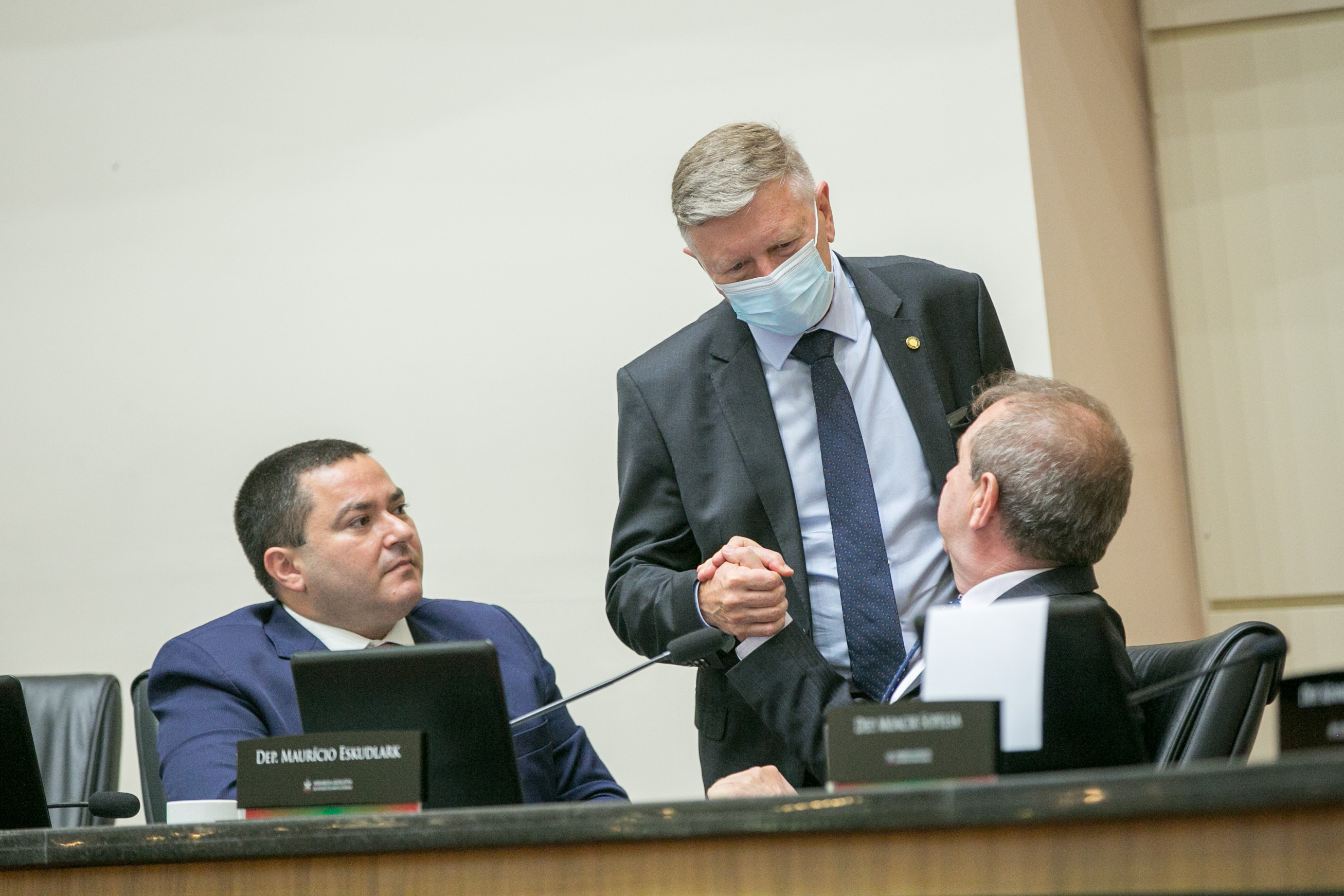 Deputado Ricardo Alba (PSL), Deputado Milton Hobus (PSD) e Deputado Maurício Eskudlark (PL)