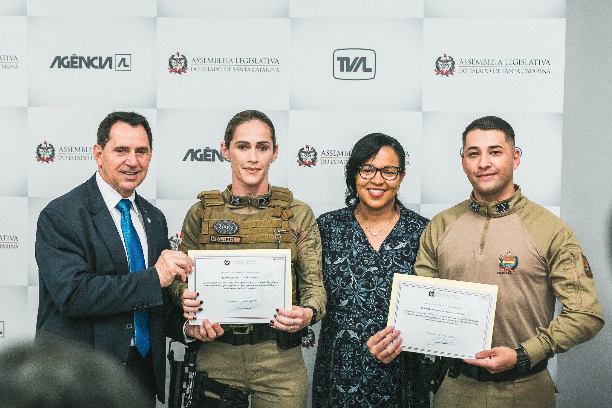 Deputado Coronel Mocellin e homenageados