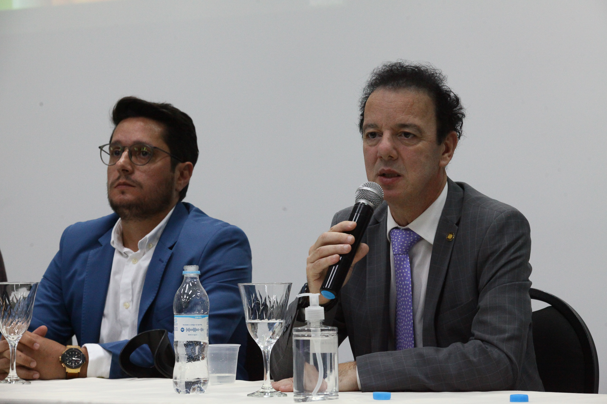 Palestra - Mulher e o Drama das Drogas na Família e Sociedade
