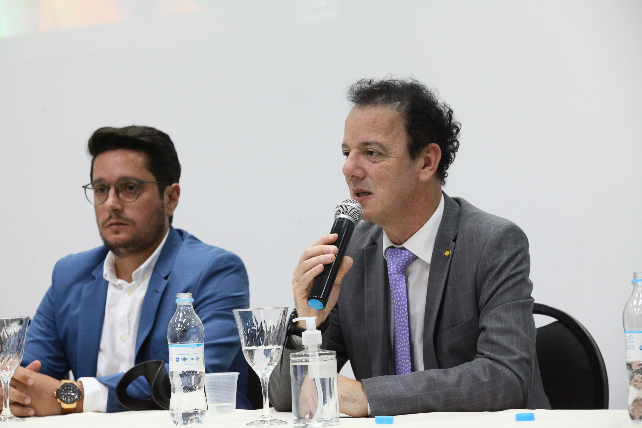 Palestra - Mulher e o Drama das Drogas na Família e Sociedade