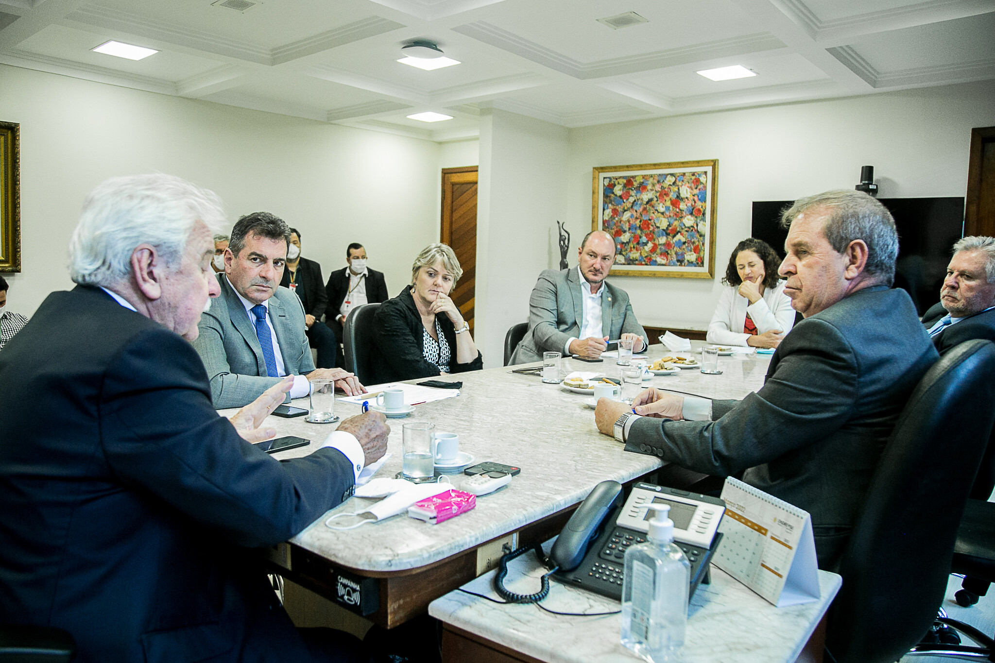 Bancada do Oeste discute criação de fundo para combate à estiagem
