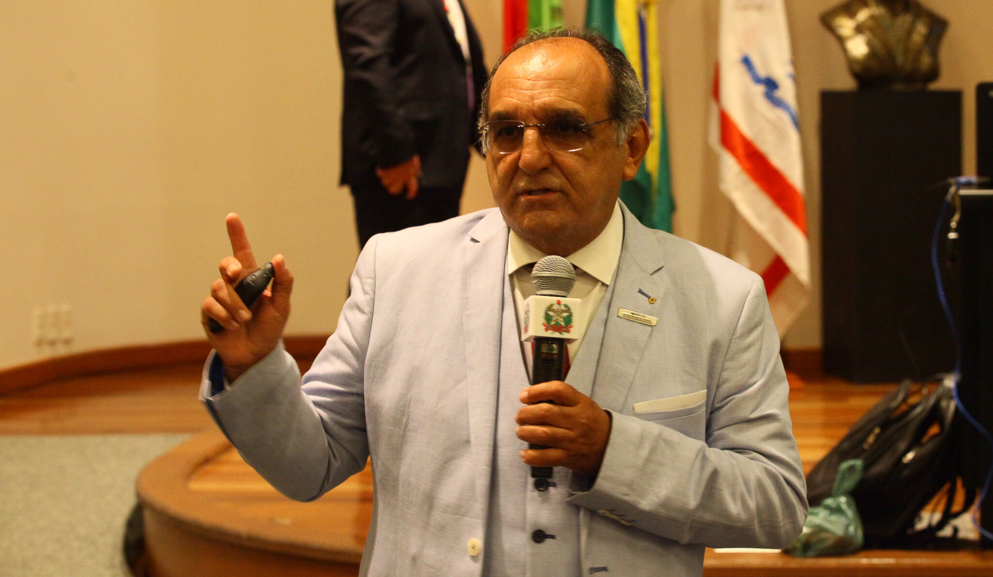Elias Rocha Gonçalves, presidente da Associação das Escolas Legislativas e de Contas do Estado do Rio de Janeiro (AEL-RJ).