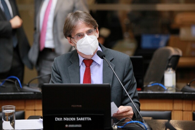 Saretta propõe novo cálculo para indenização do abate sanitário