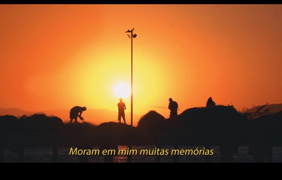 Paulinha posta vídeo em homenagem aos 30 anos de Bombinhas