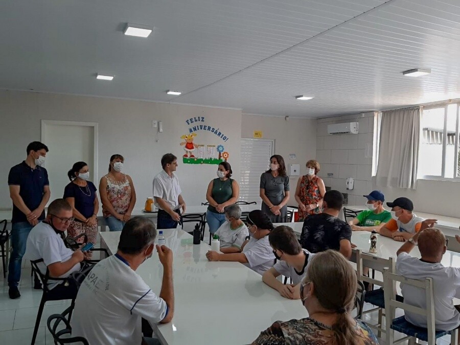 Saretta  viabiliza recursos para Apae de Concórdia