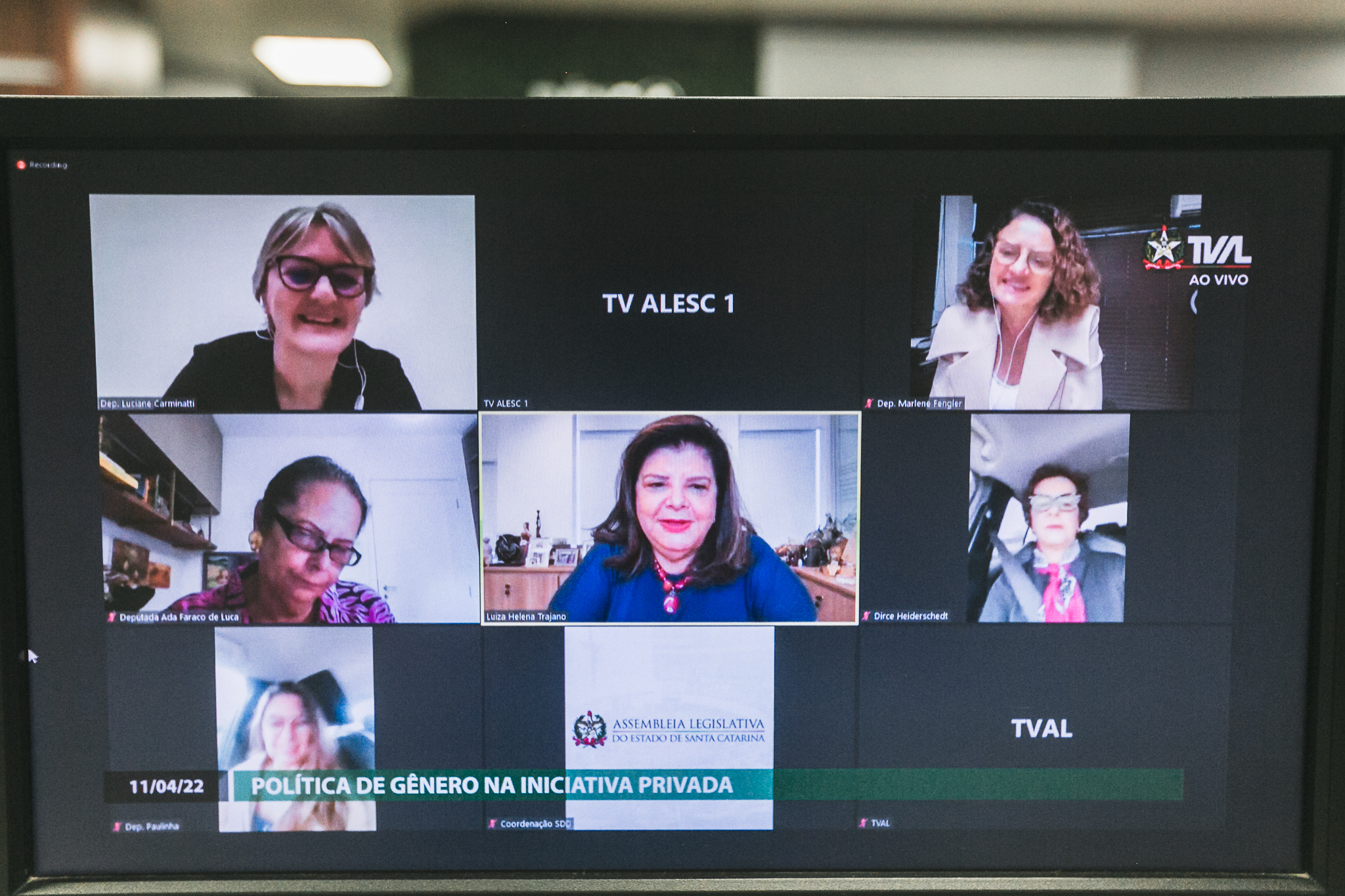 Política de Gênero na Iniciativa Privada – Bancada Feminina e Luiza Helena Trajano