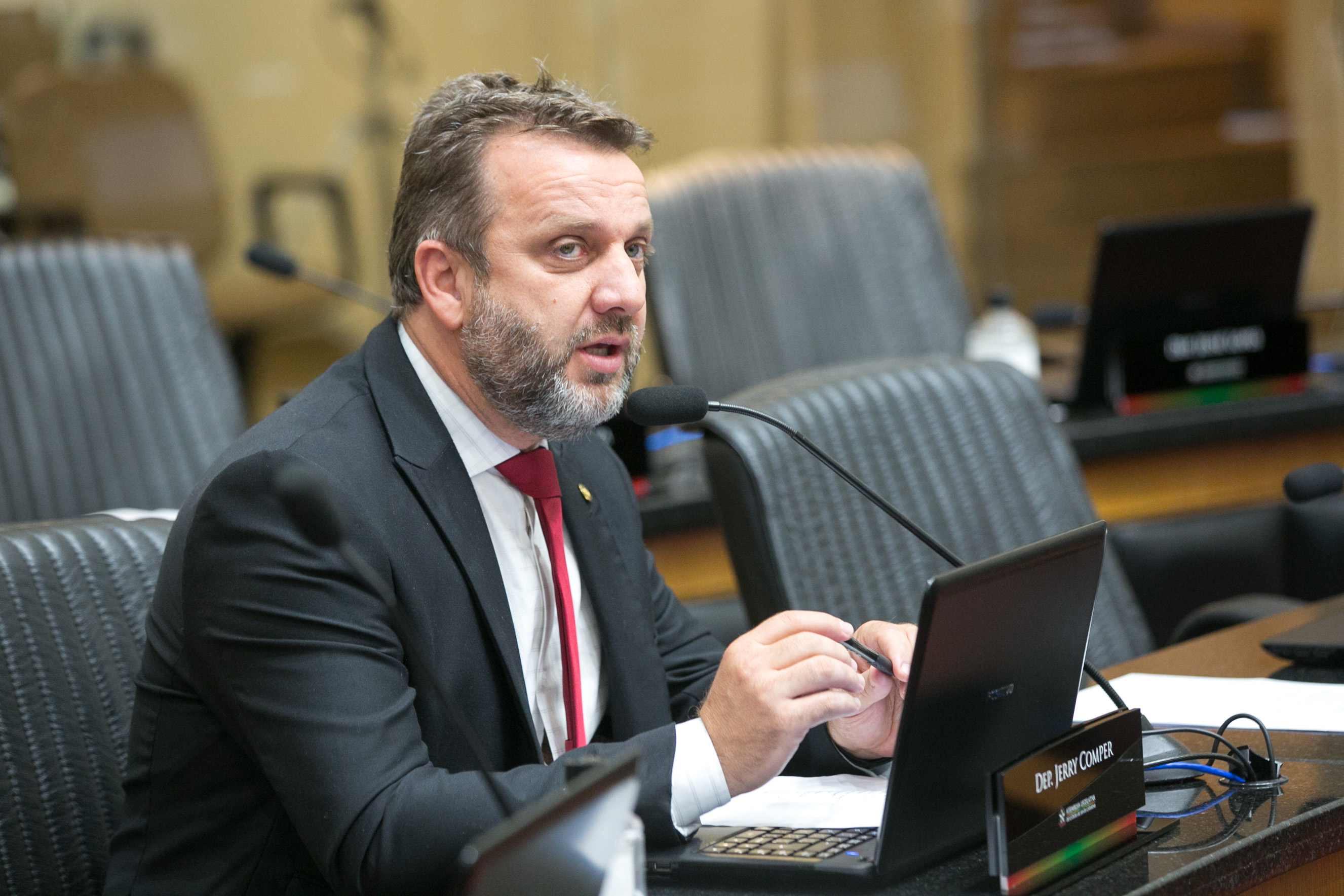 Deputado Jerry Comper (MDB)