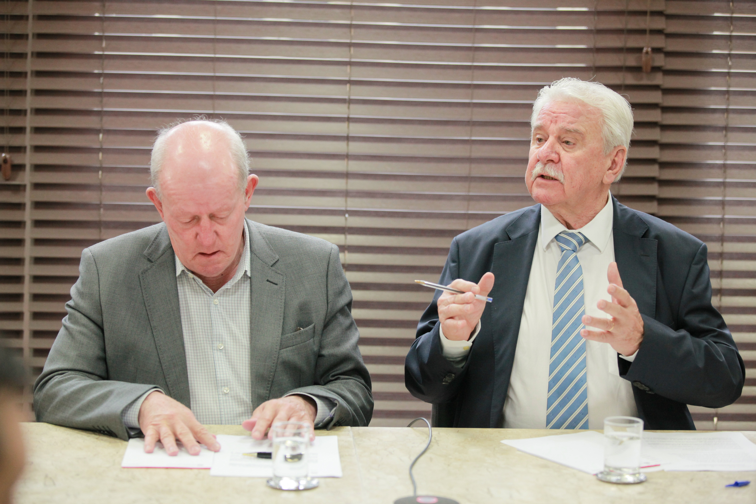 - Deputado Marcos Vieira (PSDB) - Deputado Moacir Sopelsa (MDB)