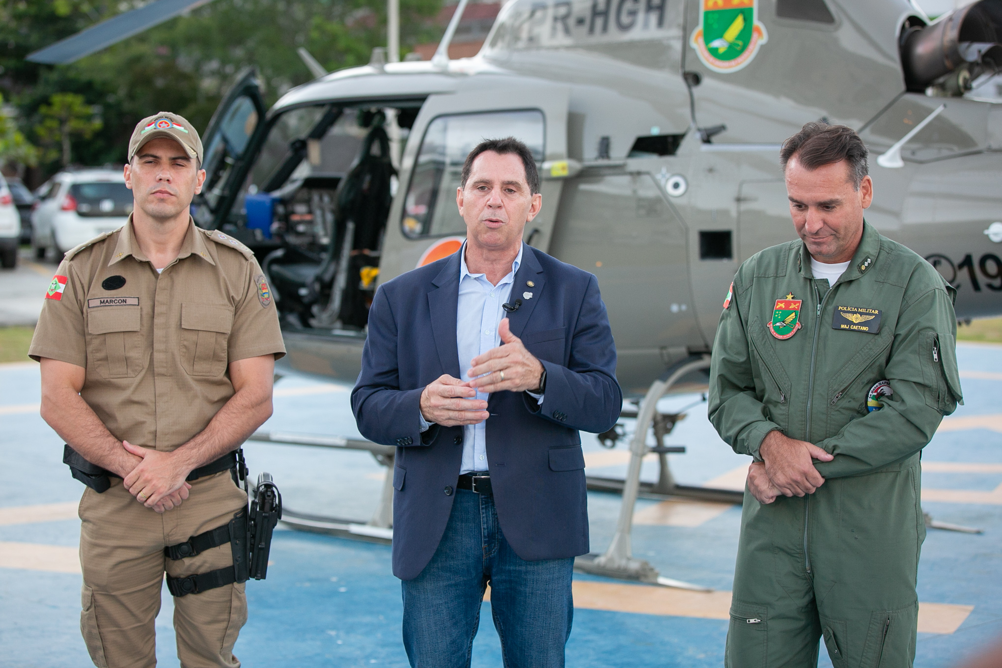 Deputado Coronel Mocellin (Republicanos), subcomandante do 12º Batalhão, major Rafael “Marcon” e subcomandante da 3ª Cia do Batalhão de Aviação da PM, Jean Carlos “Caetano”