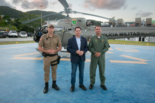 Visita aos Bombeiros e à PM de Balneário Camboriú