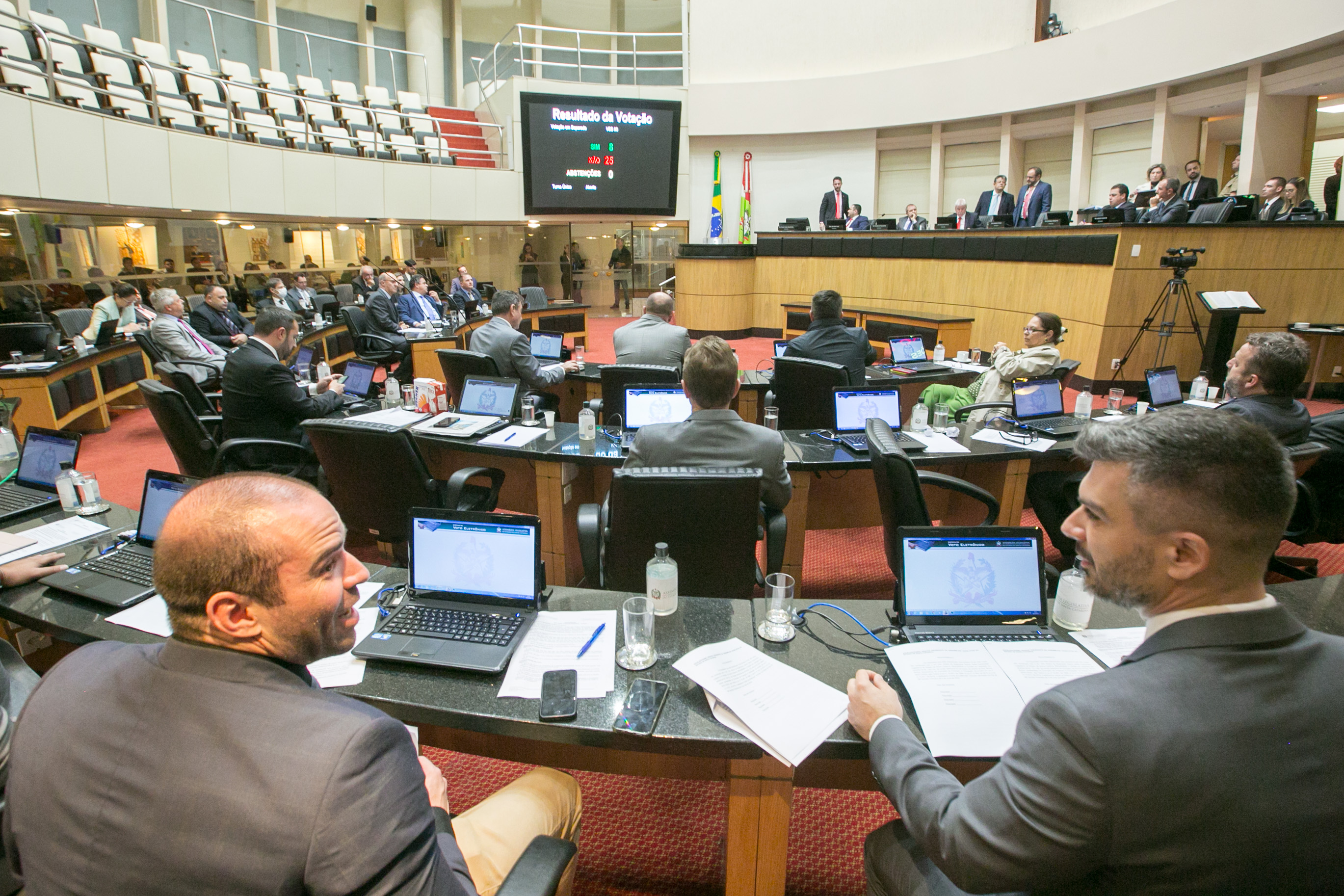 Deputado Jessé Lopes (PL) e Deputado Bruno Souza (NOVO)