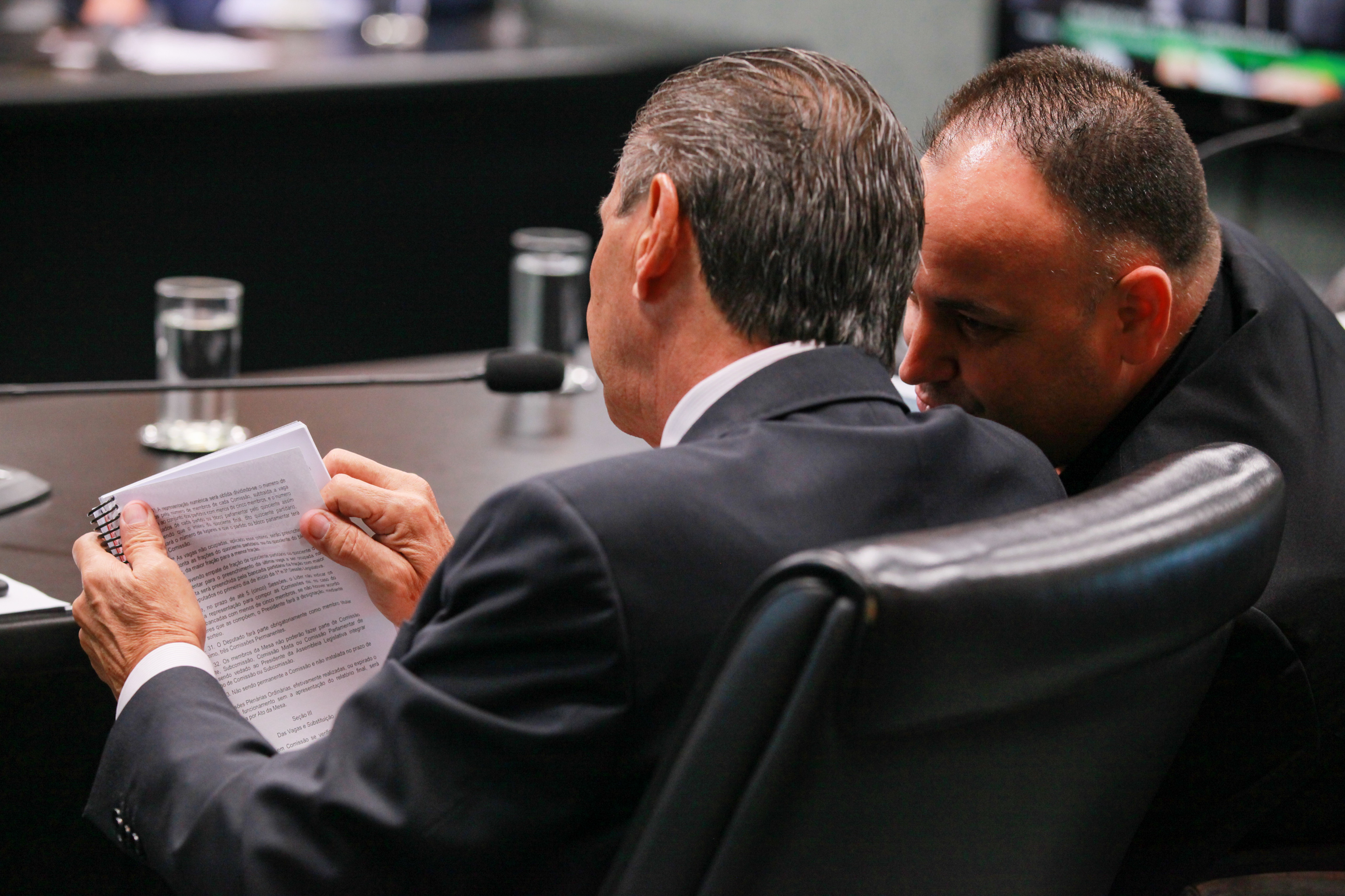 - Comissão de Finanças e Tributação